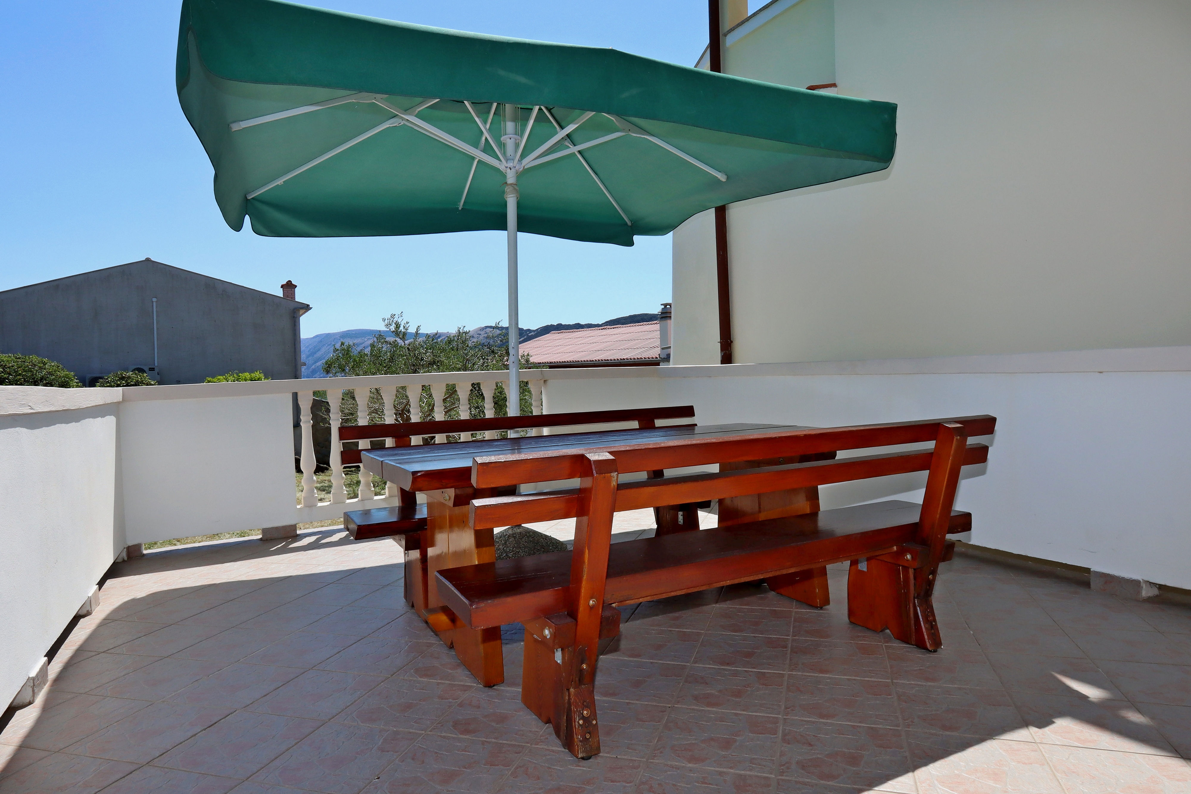 One bedroom apartment with terrace and sea view Lopar, Rab (A-14804-e)