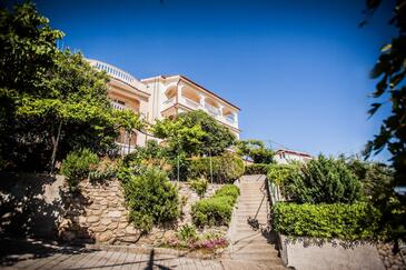 Lopar, Rab, Object 14804 - Appartementen with sandy beach.