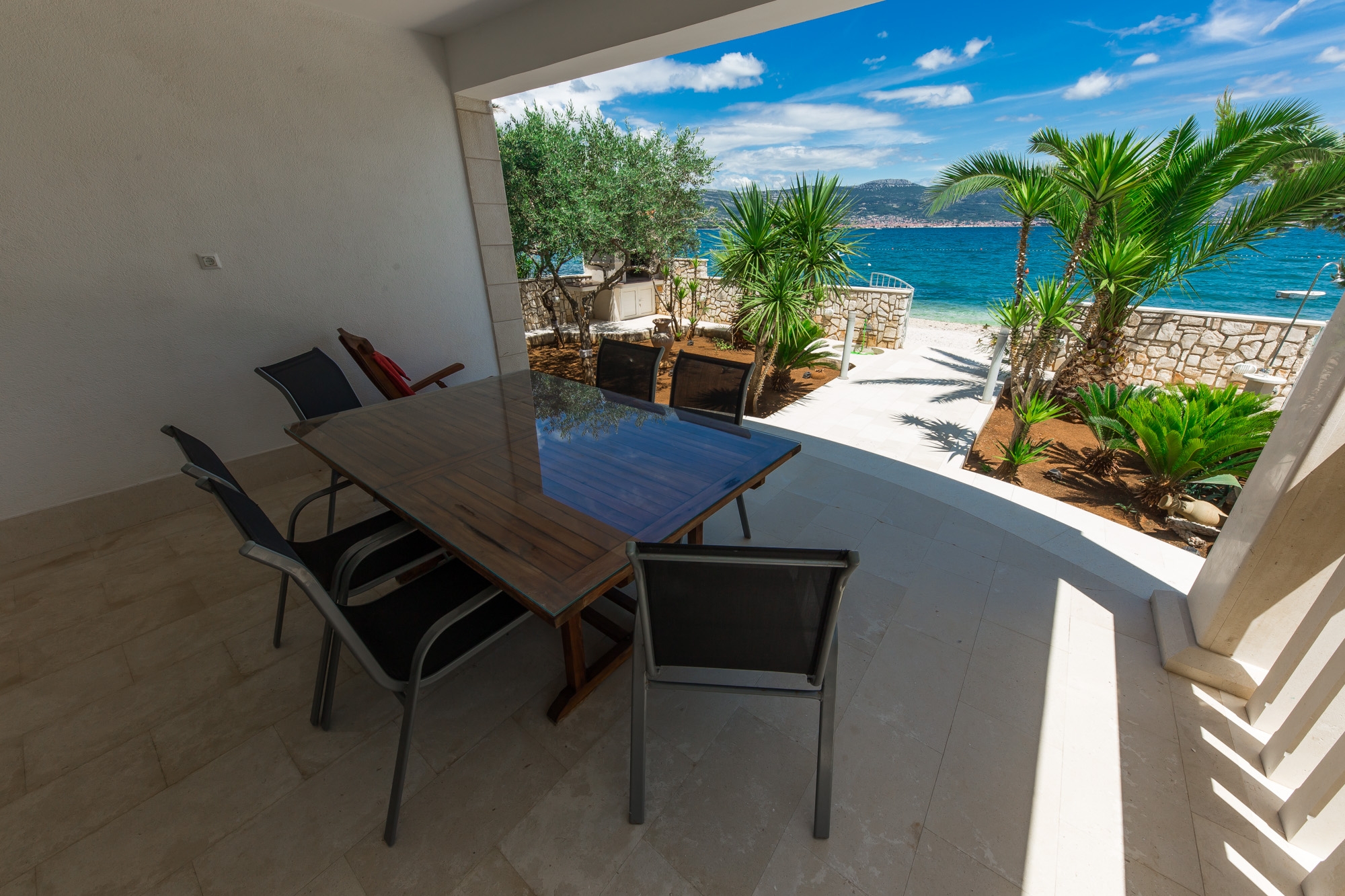 Two bedroom apartment near beach Arbanija, Čiovo  A-a