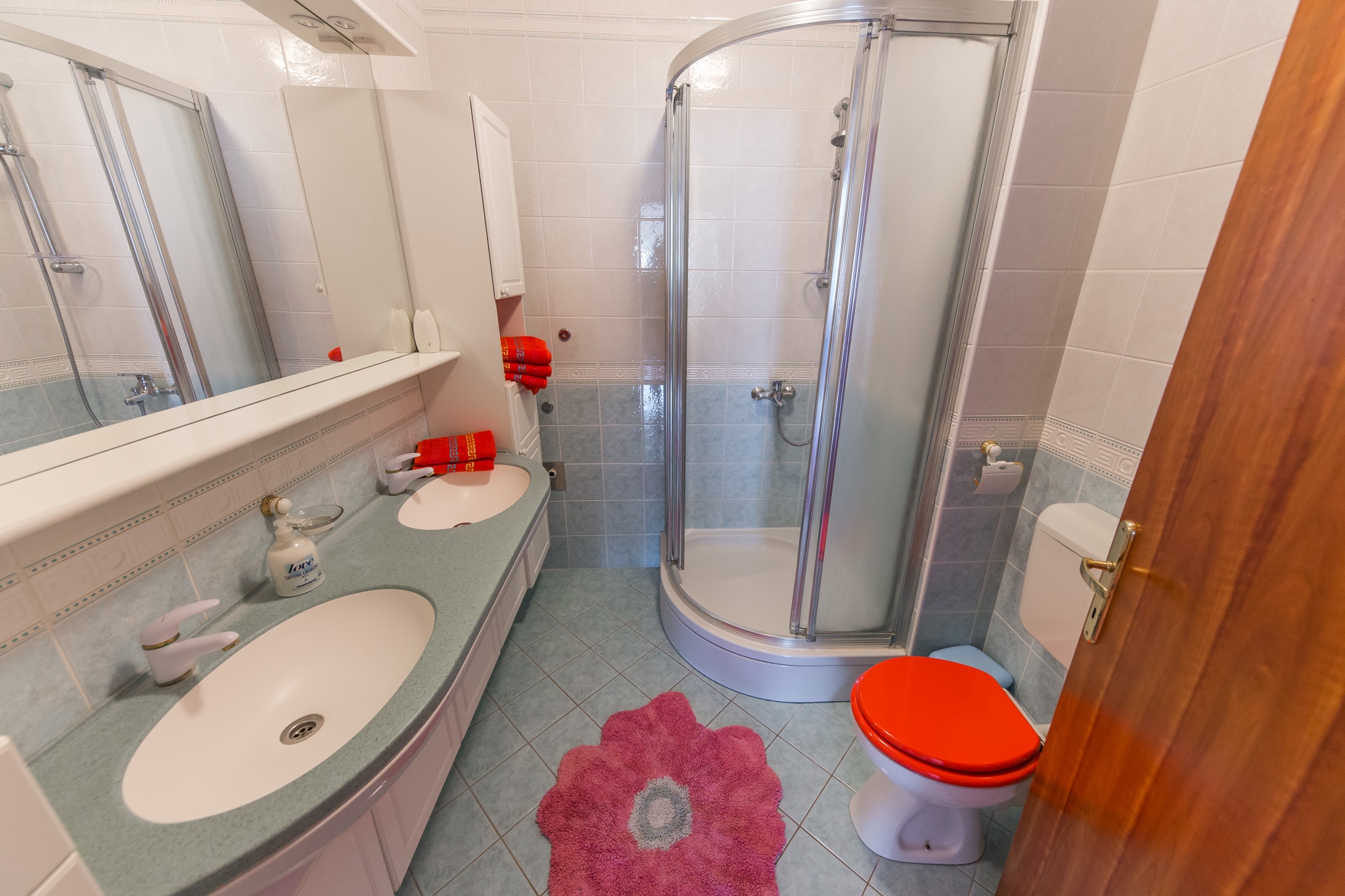 Two bedroom apartment near beach Arbanija, Čiovo  A-b