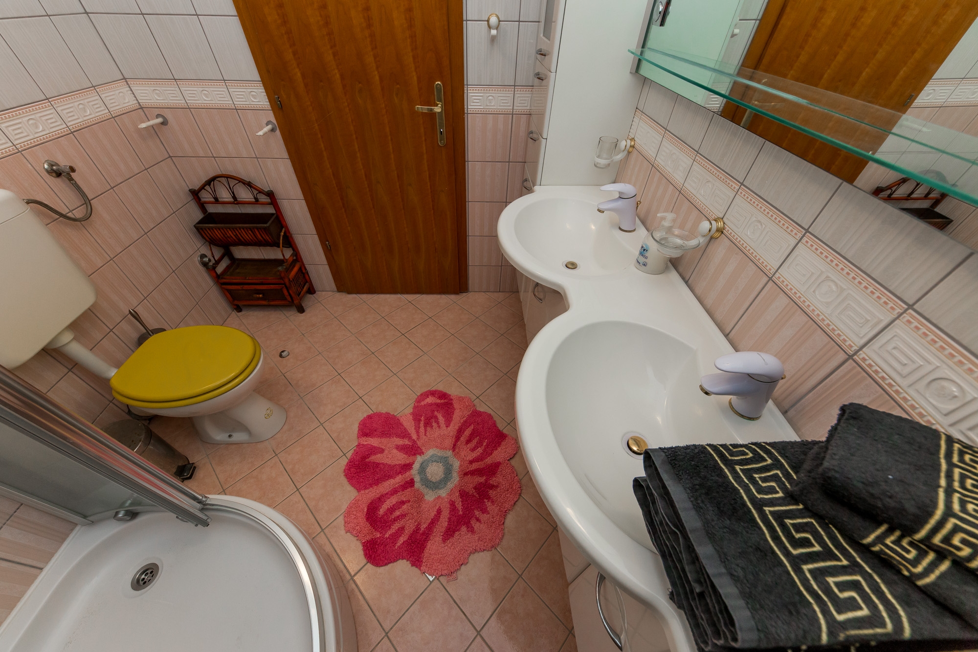 Two bedroom apartment near beach Arbanija, Čiovo  A-c