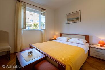 Stari Grad, Bedroom in the room, (pet friendly) and WiFi.