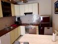 Кухня 2 Zadar, Кухня 2 в размещении типа house, WiFi.