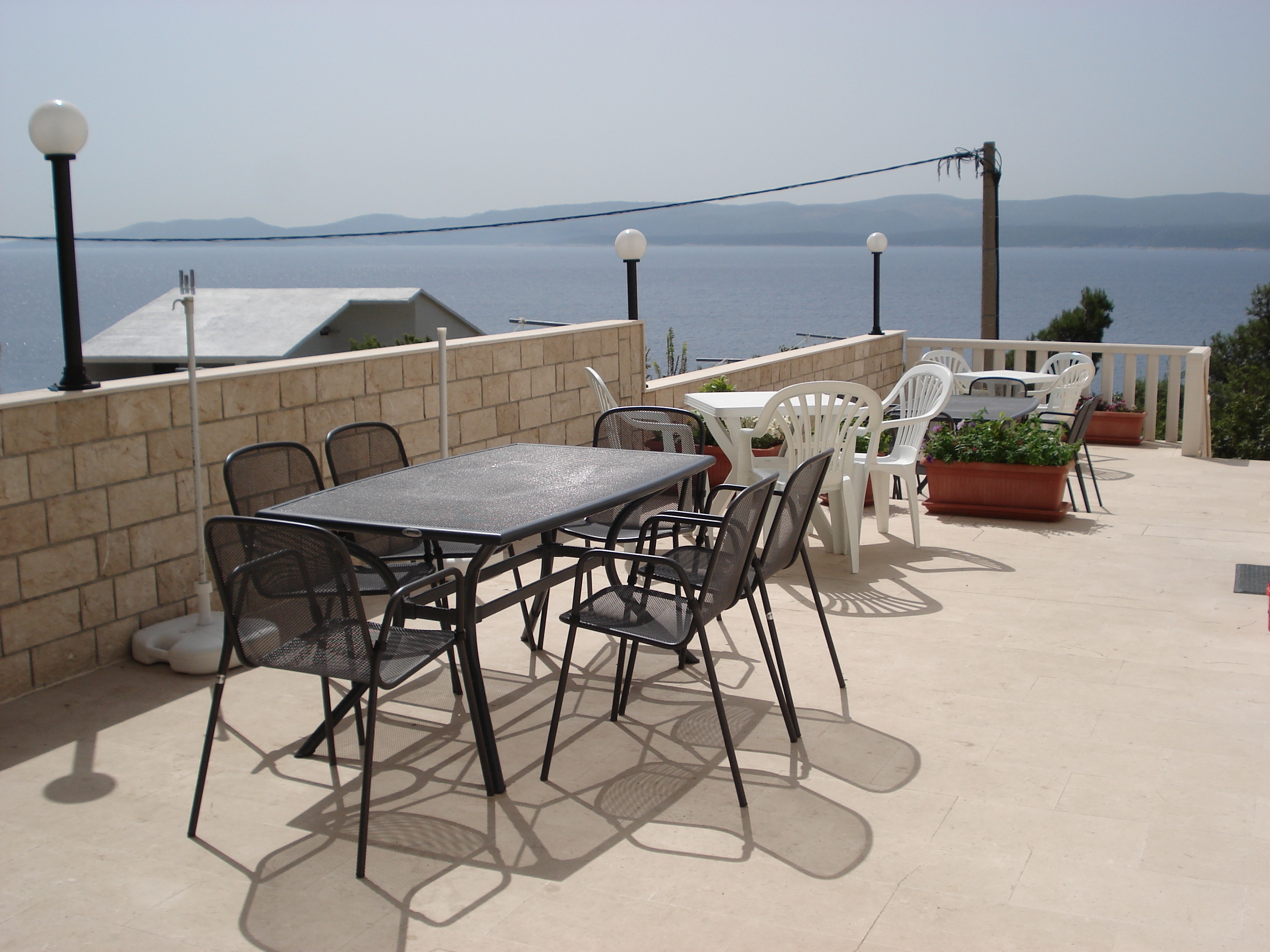 Dvosobni apartman s klimom Lokva Rogoznica, Omiš  A-a
