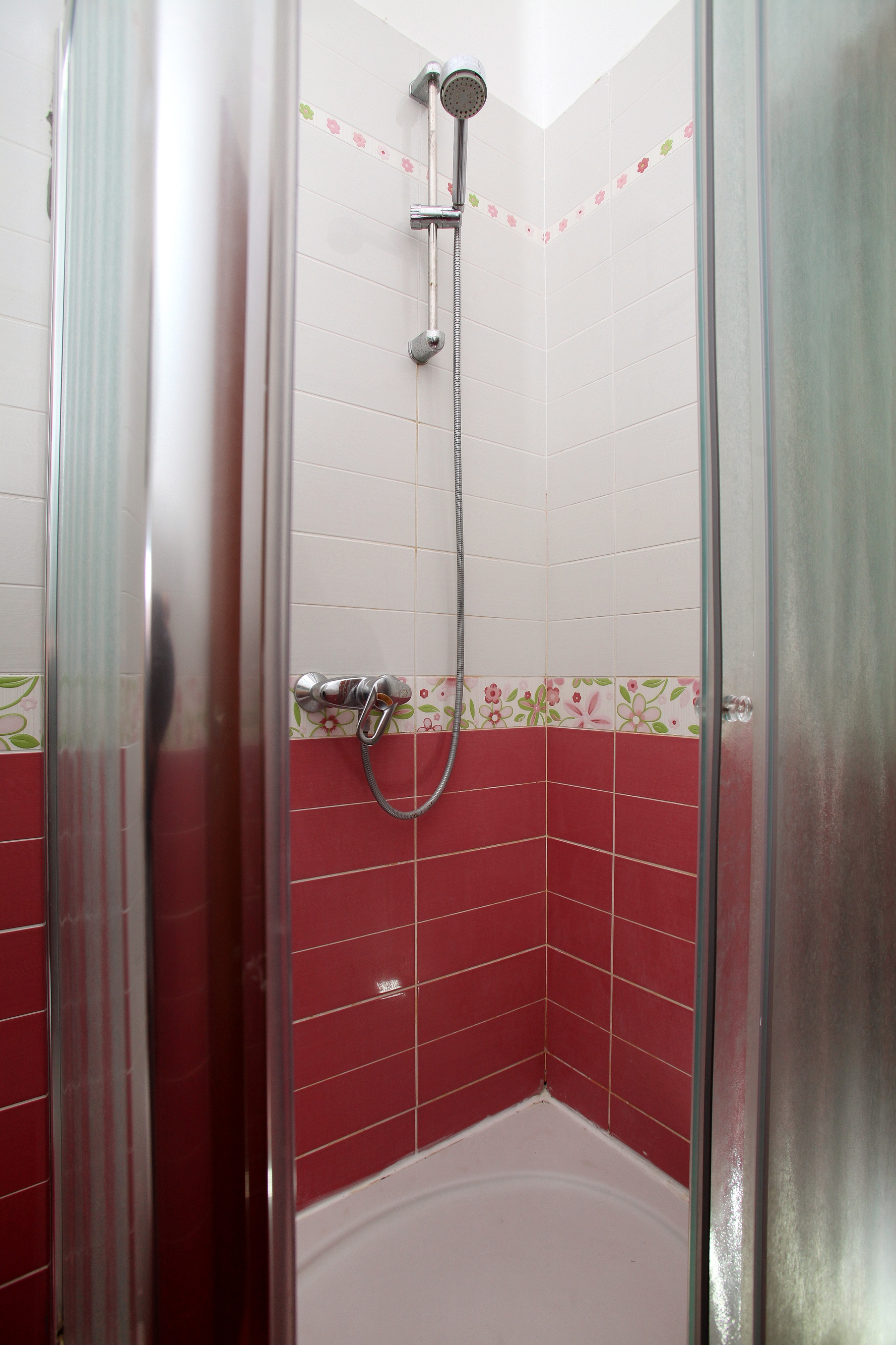 Three bedroom house with terrace and sea view Vinišće, Trogir  K