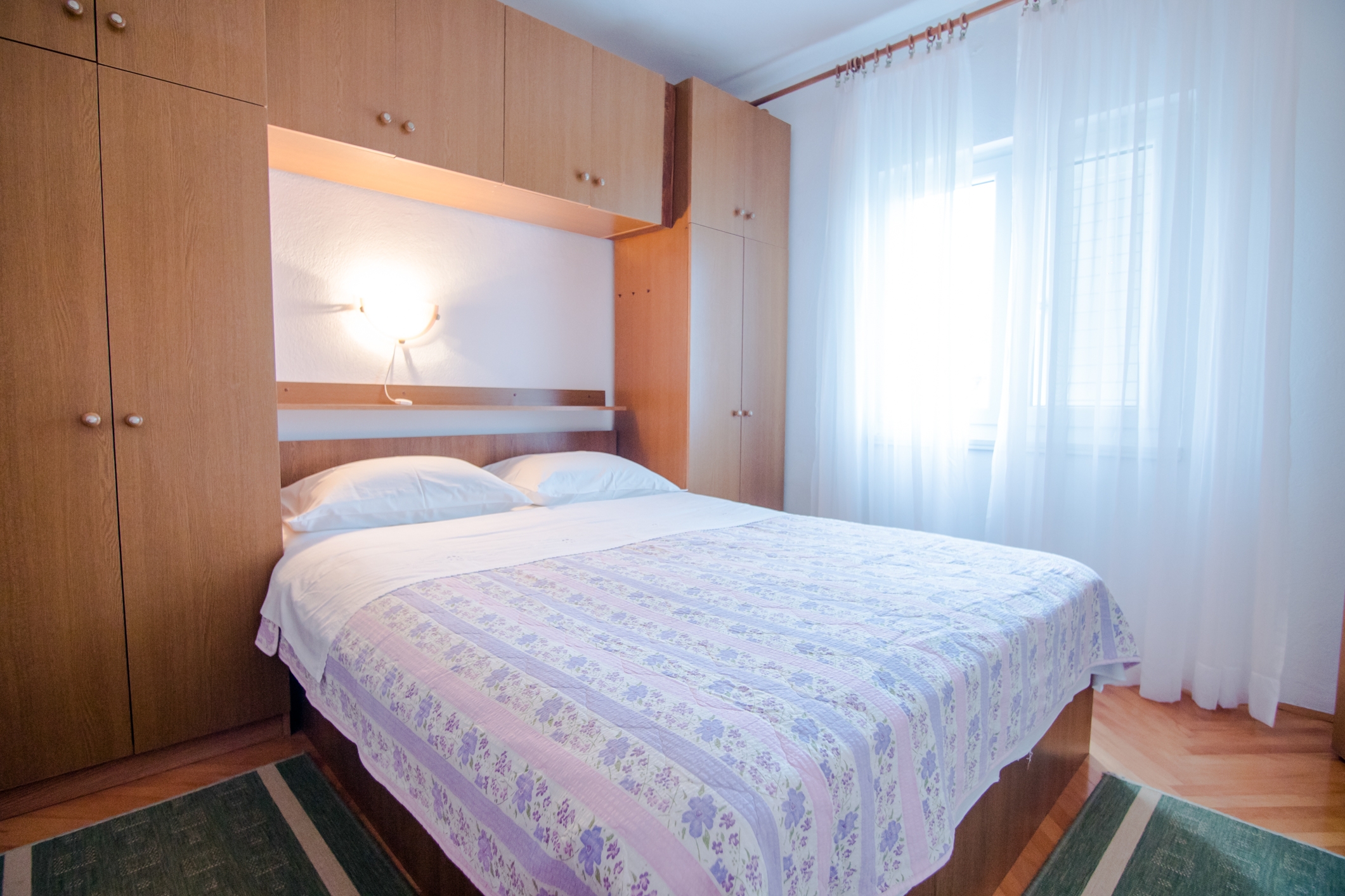 Top Rab Barbat Top Rab Barbat