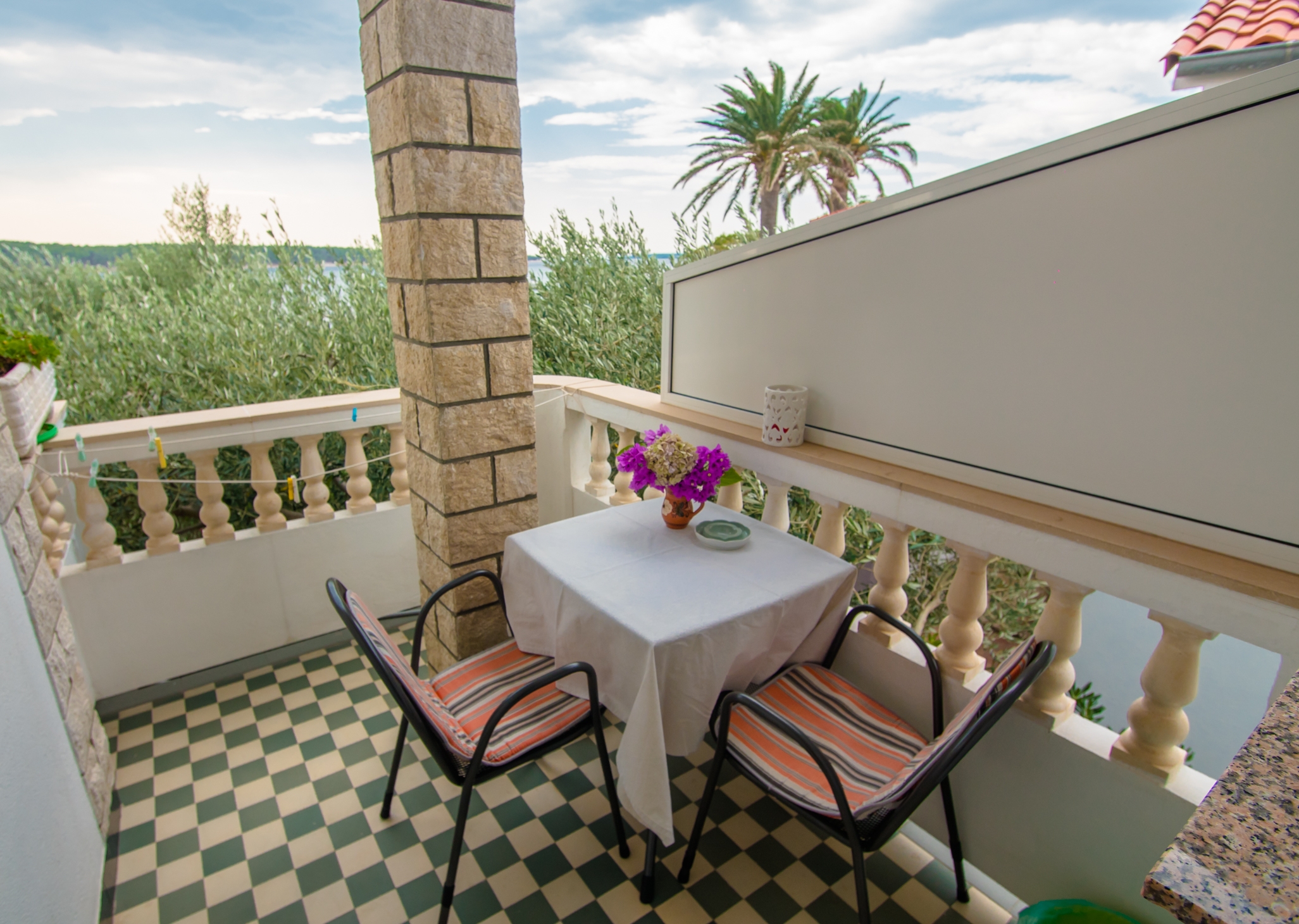 Top Rab Barbat Top Rab Barbat