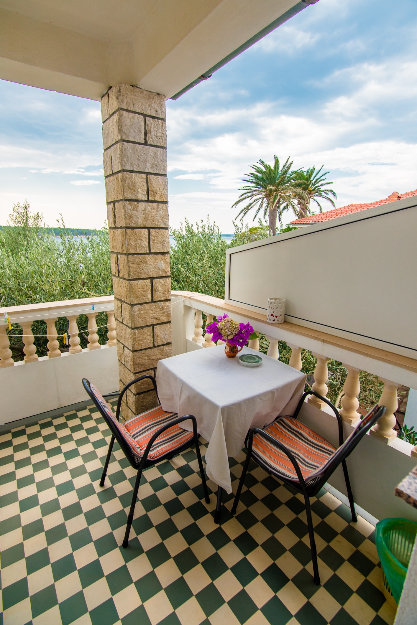 Top Rab Barbat Top Rab Barbat