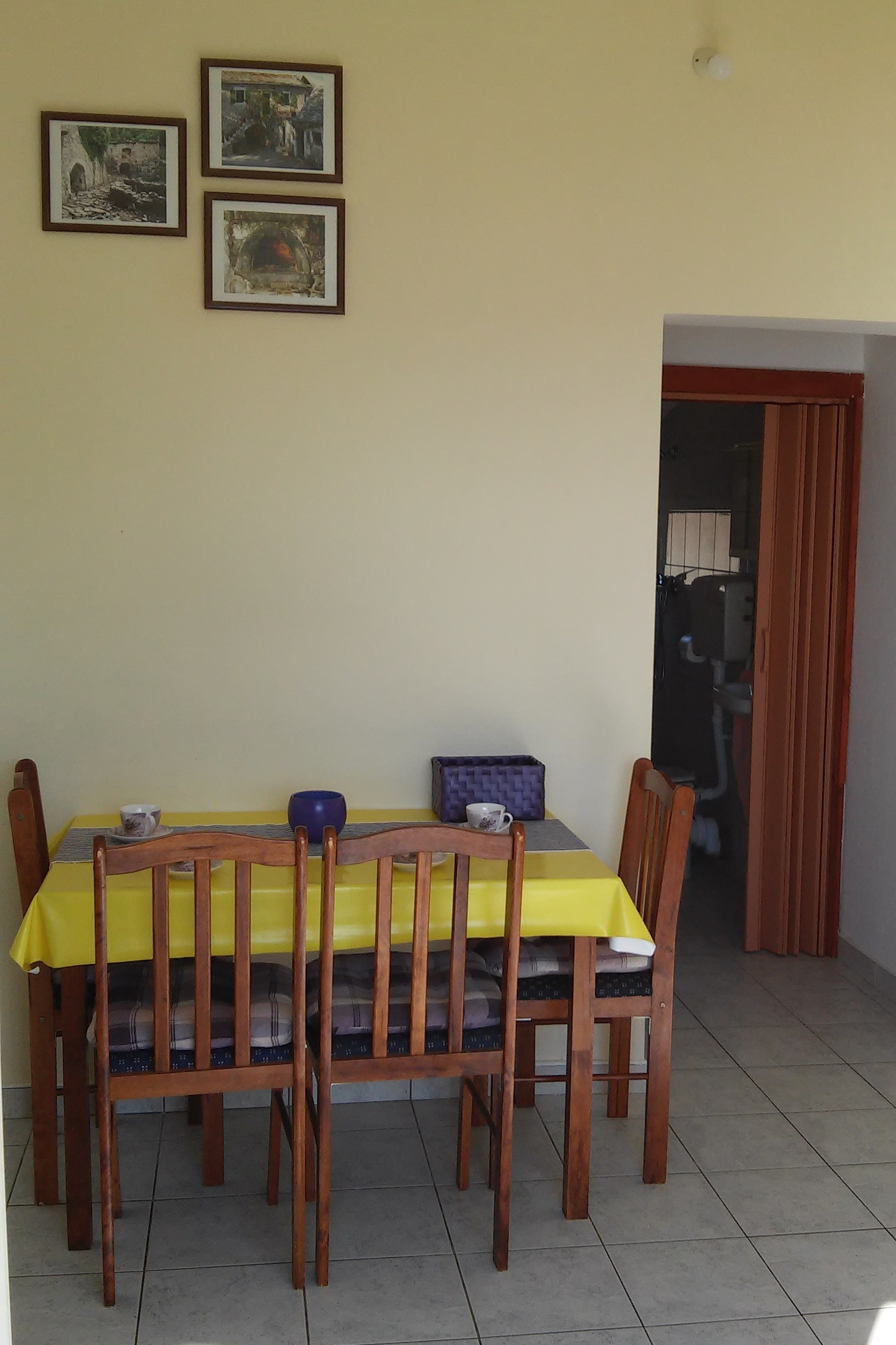 One bedroom apartment near beach Cove Skozanje (Hvar) (A-14899-b) One bedroom apartment near beach Cove Skozanje (Hvar) (A-14899-b)