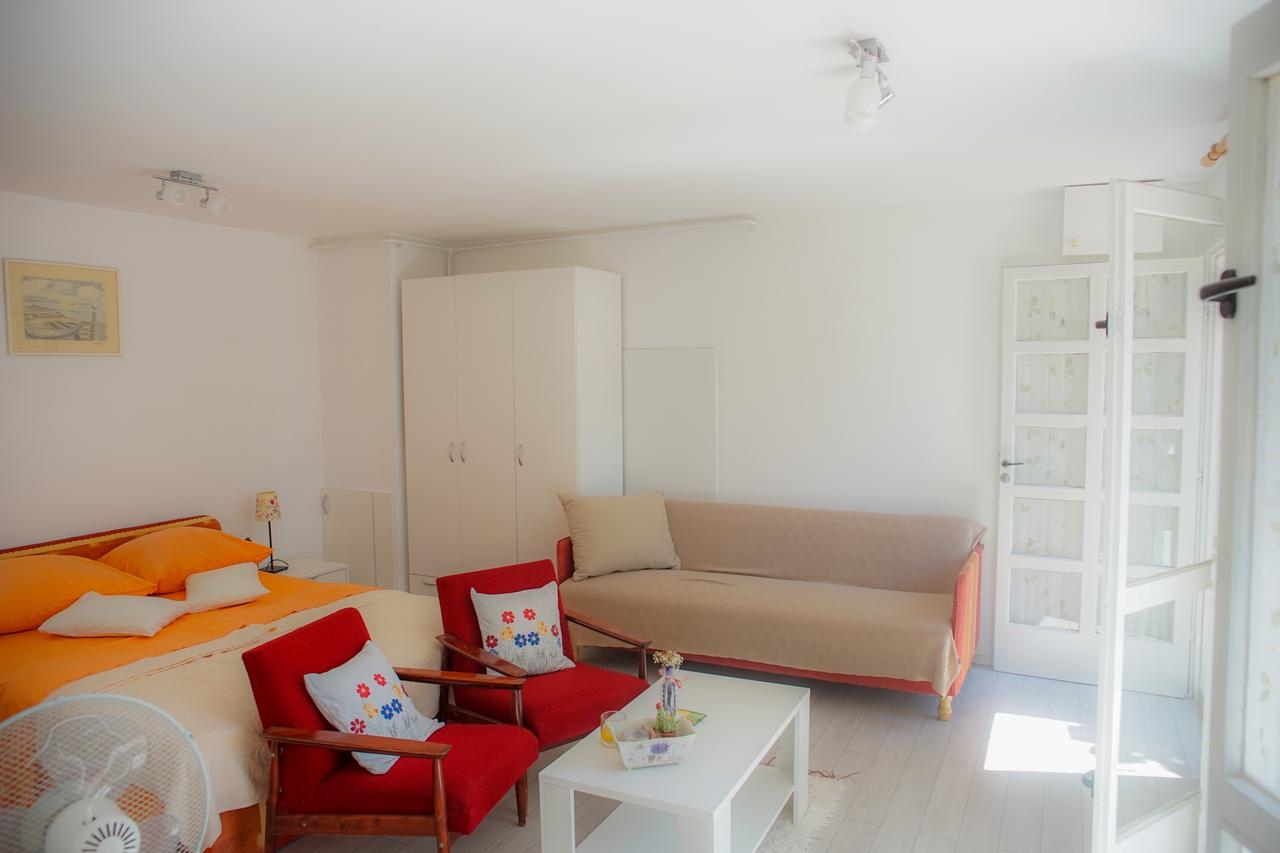 Two bedroom house with terrace Daruvar, Bjelovarska  K