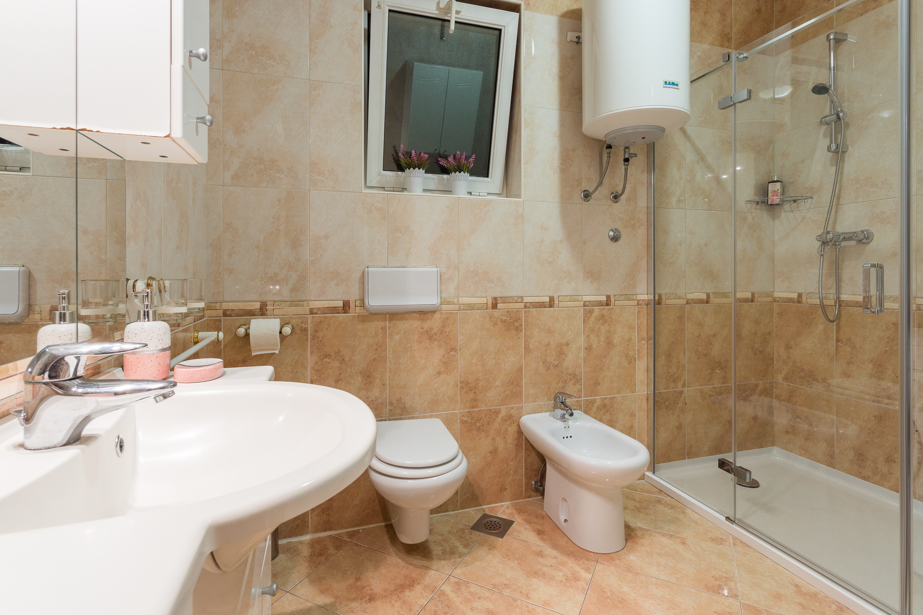 Four bedroom apartment with balcony and sea view Pula  A-a