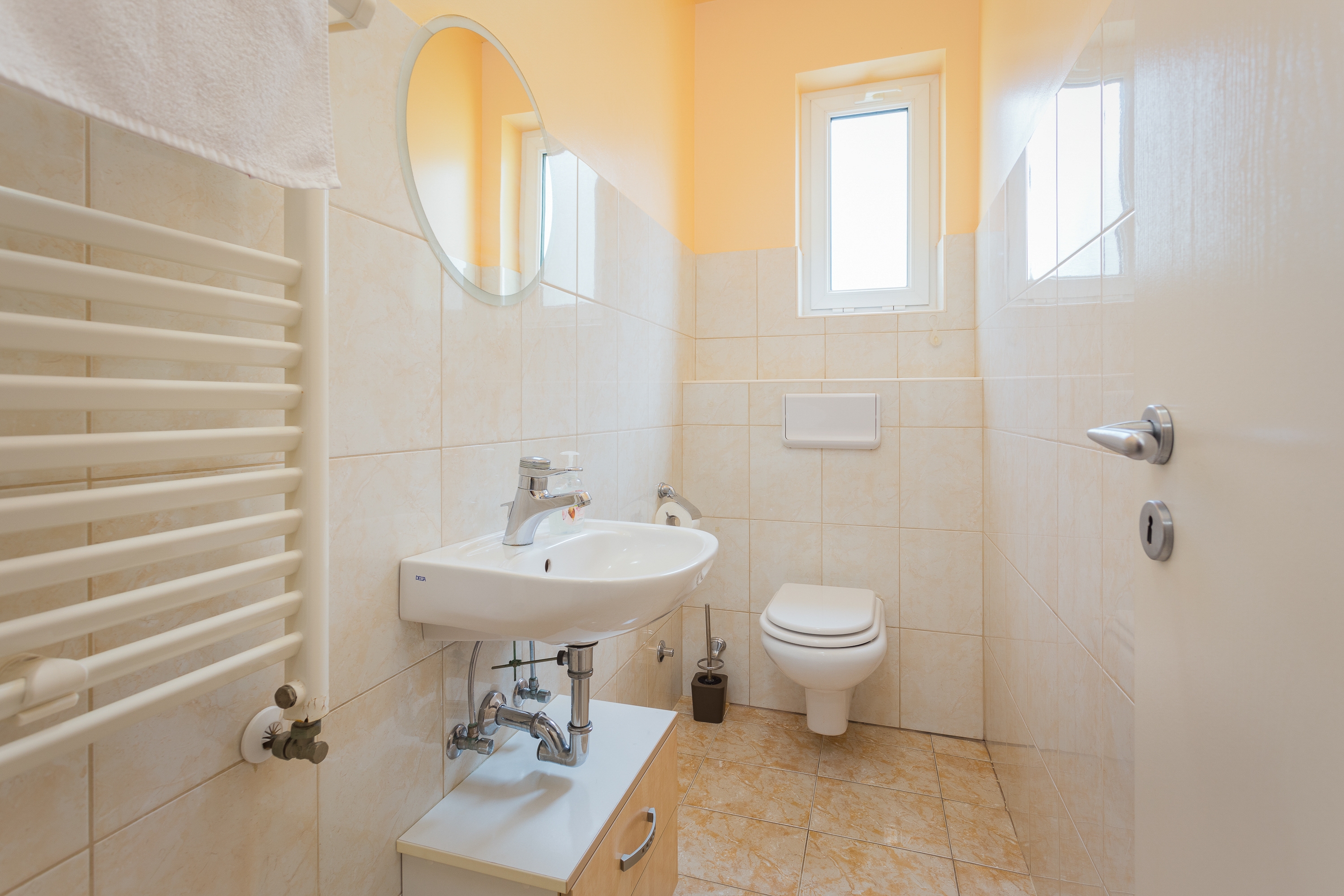 Four bedroom apartment with balcony and sea view Pula  A-a