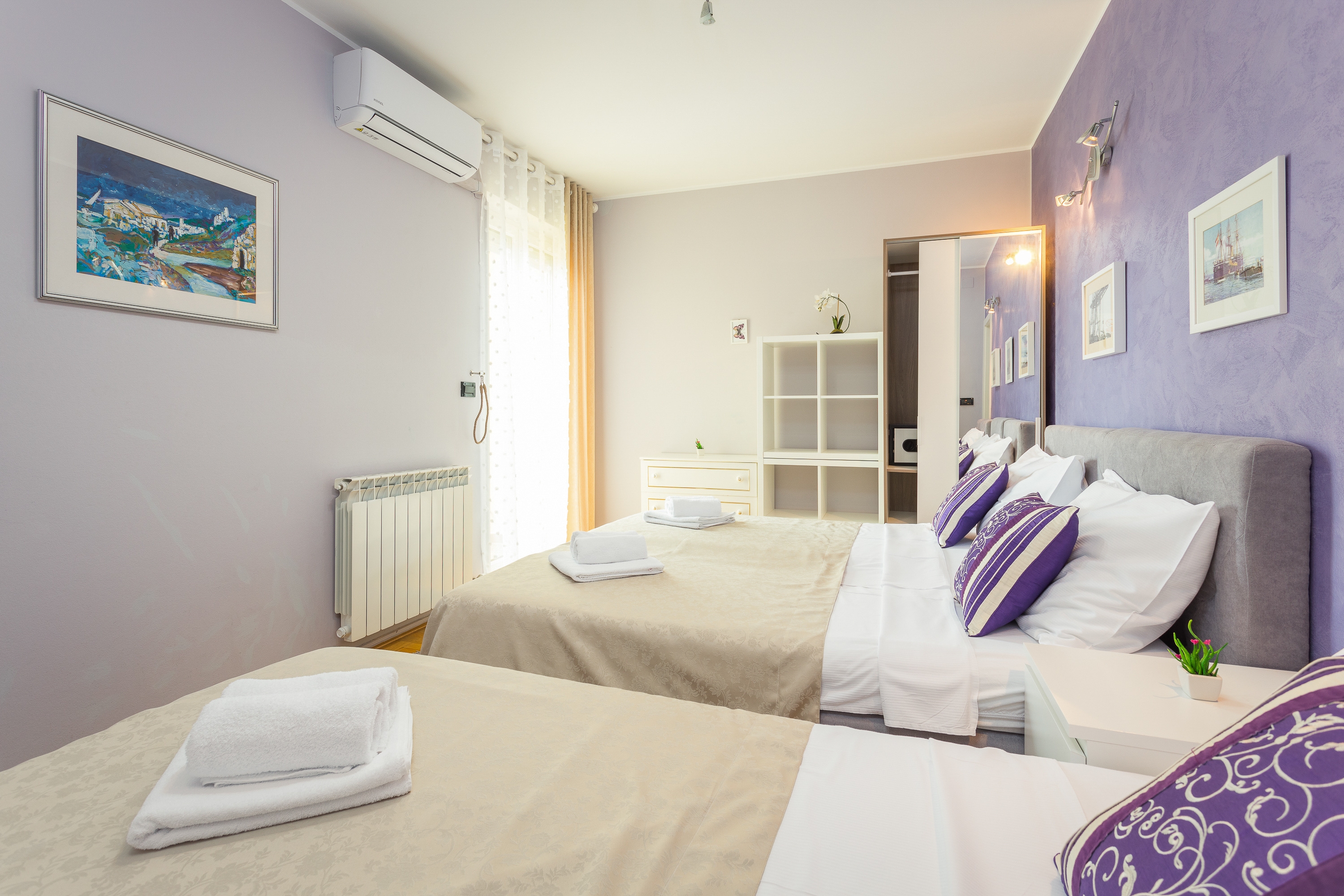 Four bedroom apartment with balcony and sea view Pula  A-a