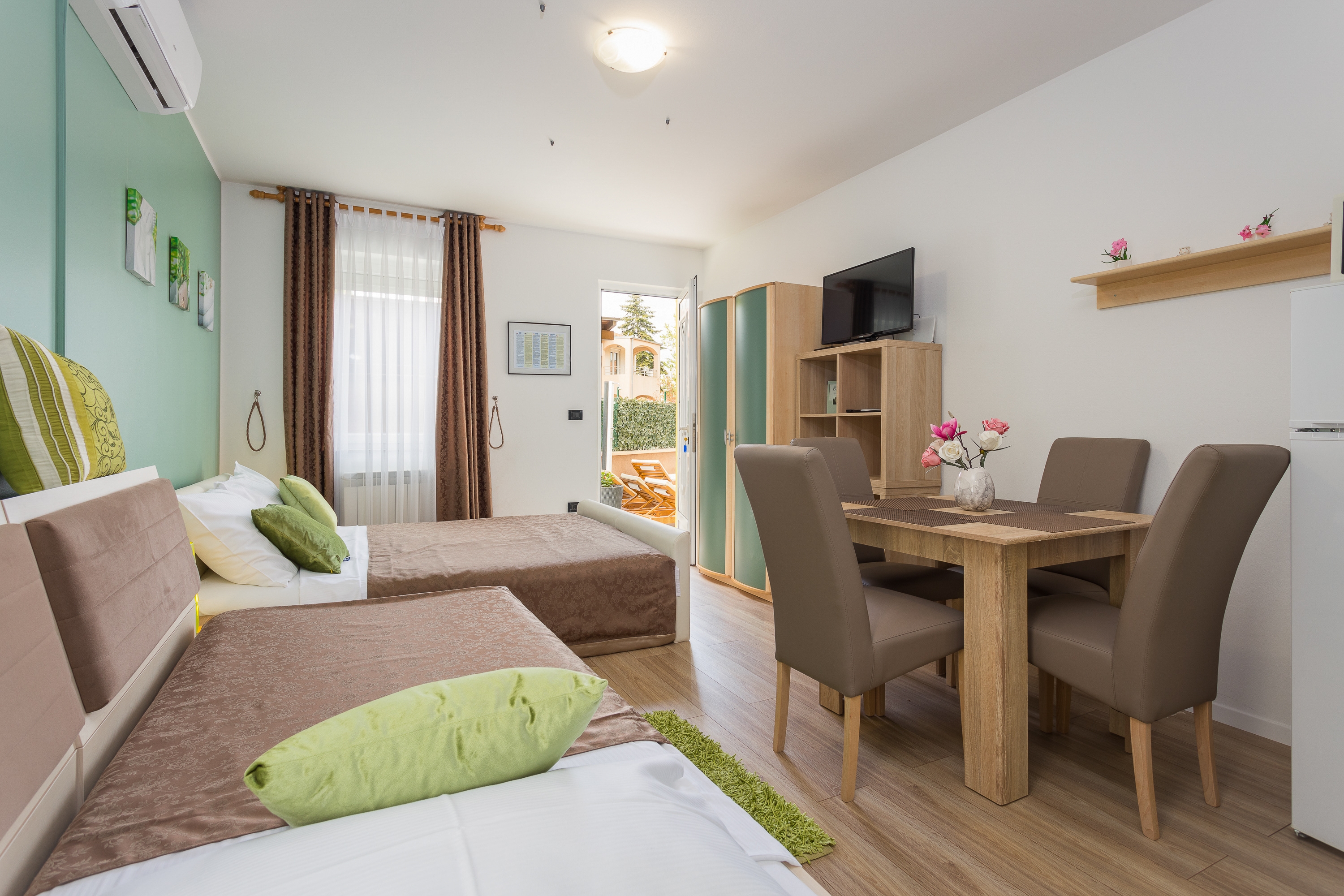 Studio flat with air-conditioning Pula (AS-14924-a) Studio flat with air-conditioning Pula (AS-14924-a)