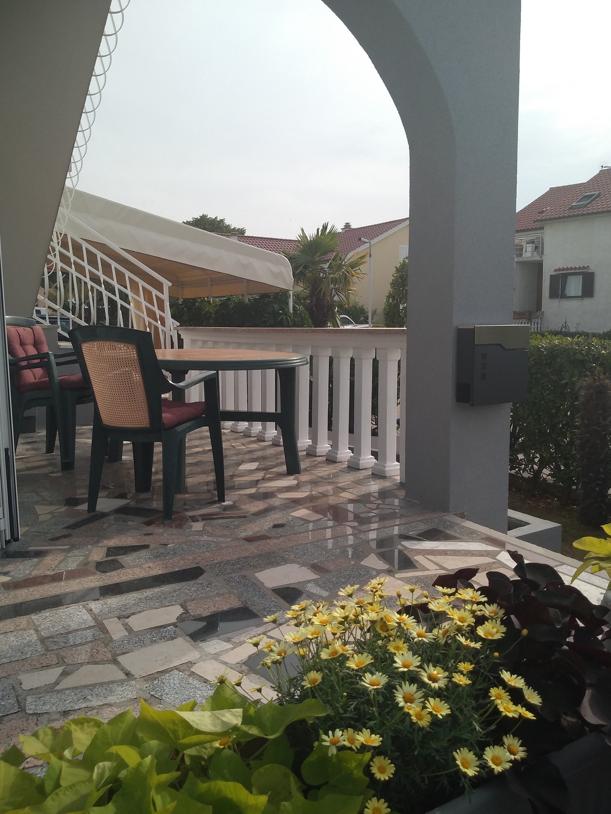 Two bedroom apartment with terrace and sea view Njivice, Krk  A-a