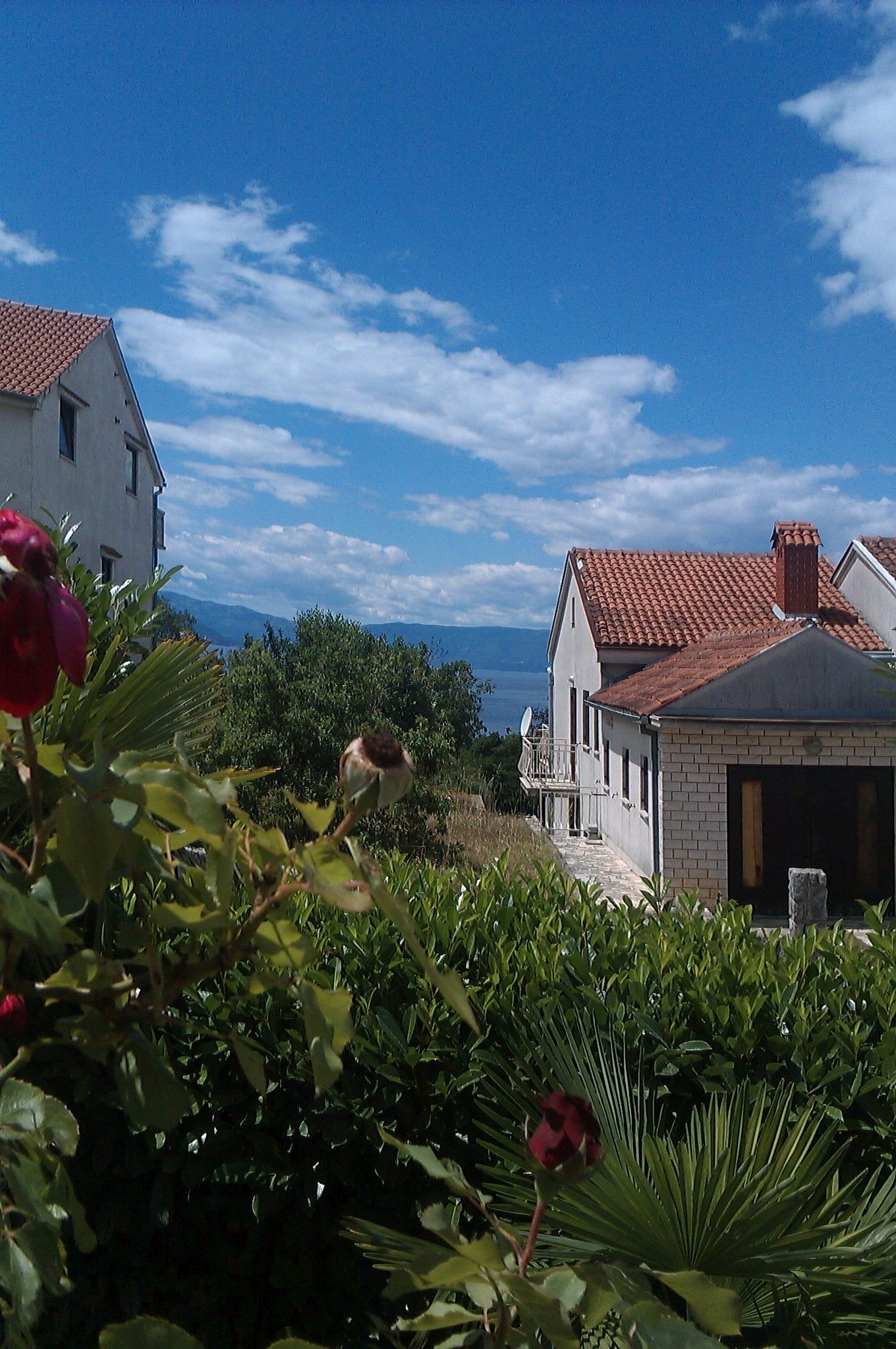 Two bedroom apartment with terrace and sea view Njivice, Krk  A-a