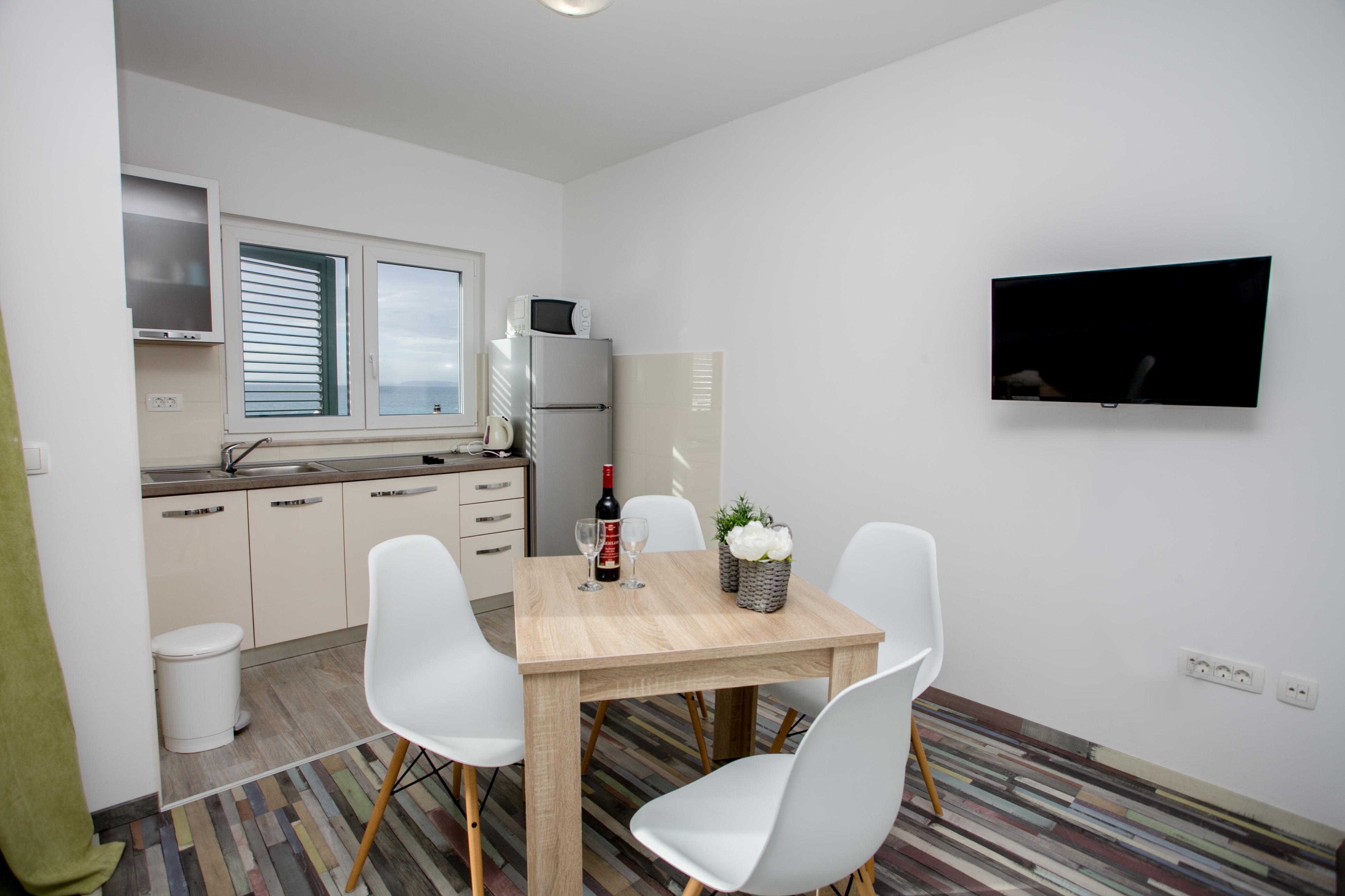 One bedroom apartment with terrace and sea view Sumpetar, Omiš  A-b