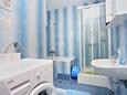 Ванная комната Podstrana, Ванная комната в размещении типа apartment, WiFi.
