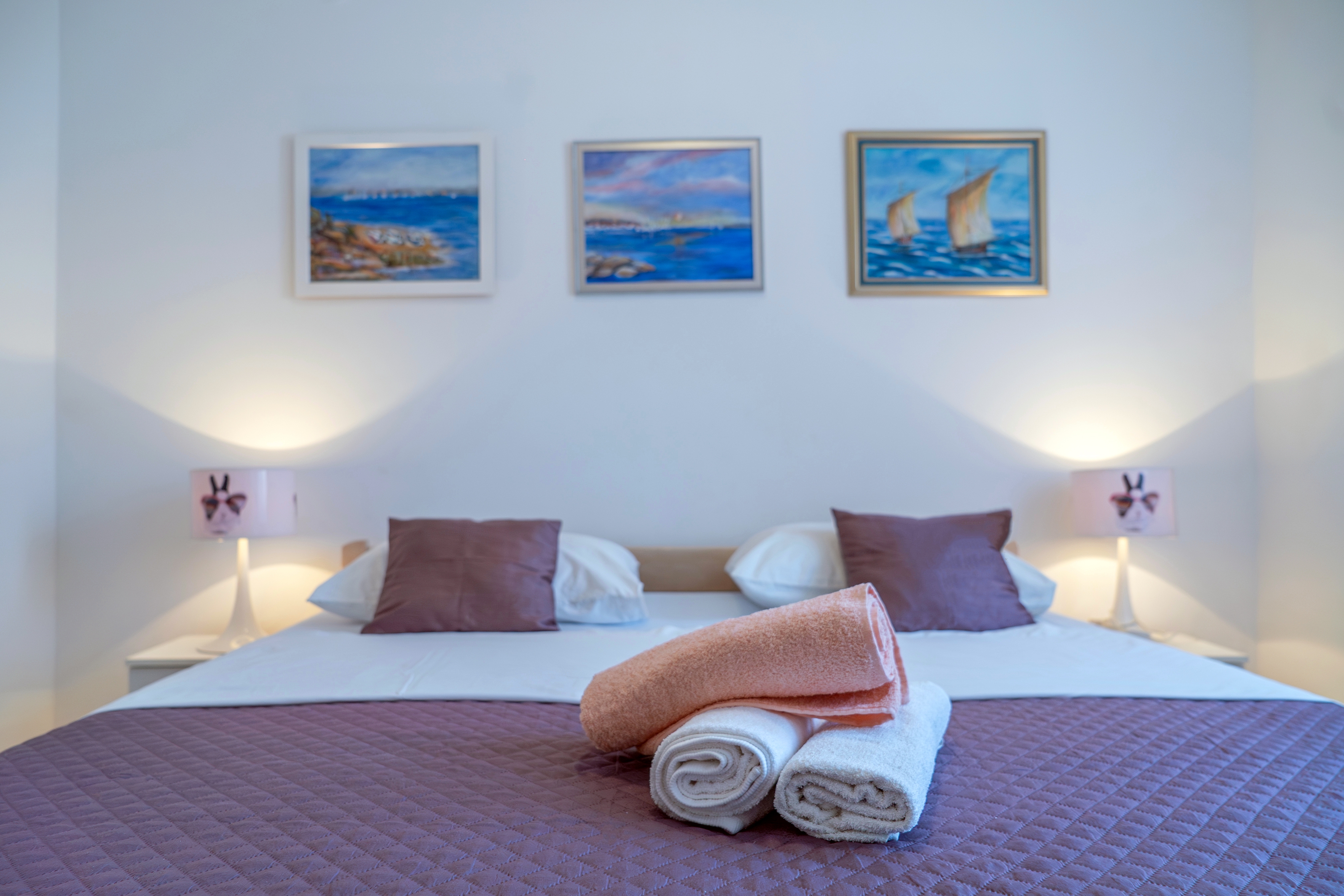 Two bedroom apartment near beach Podstrana, Split  A-a