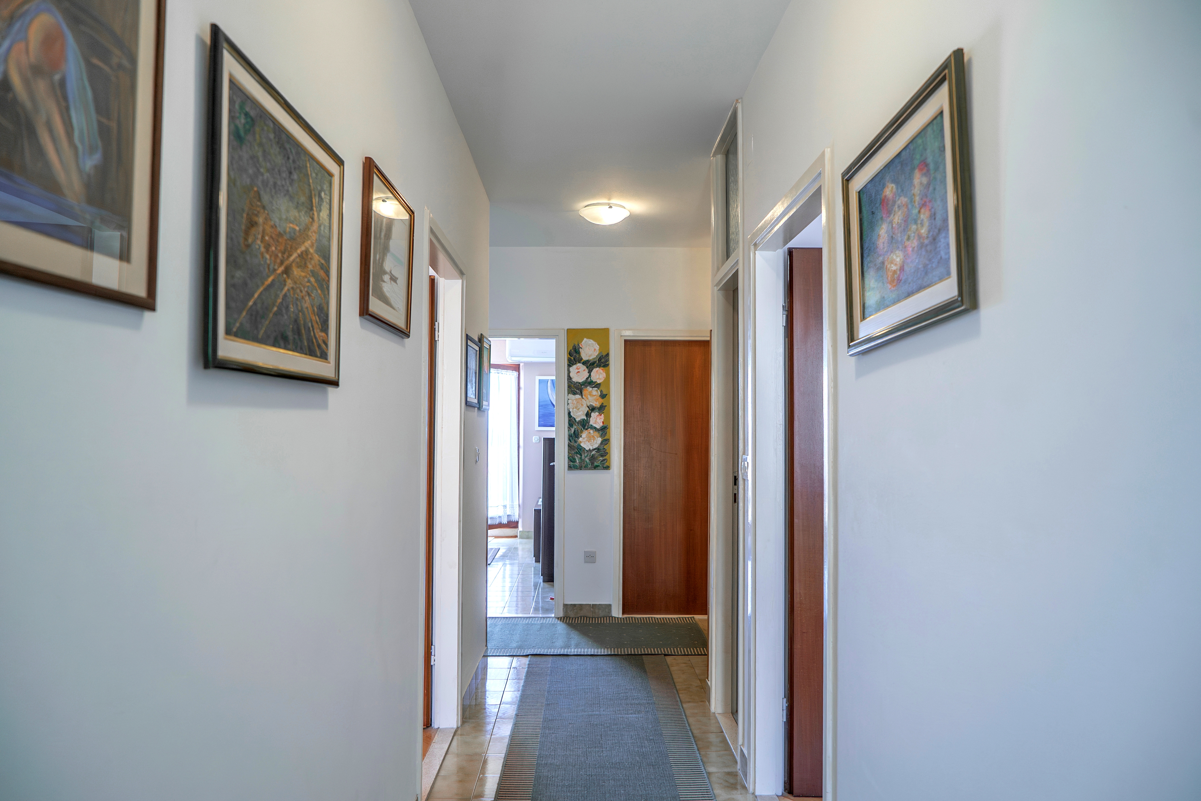Two bedroom apartment near beach Podstrana, Split  A-a