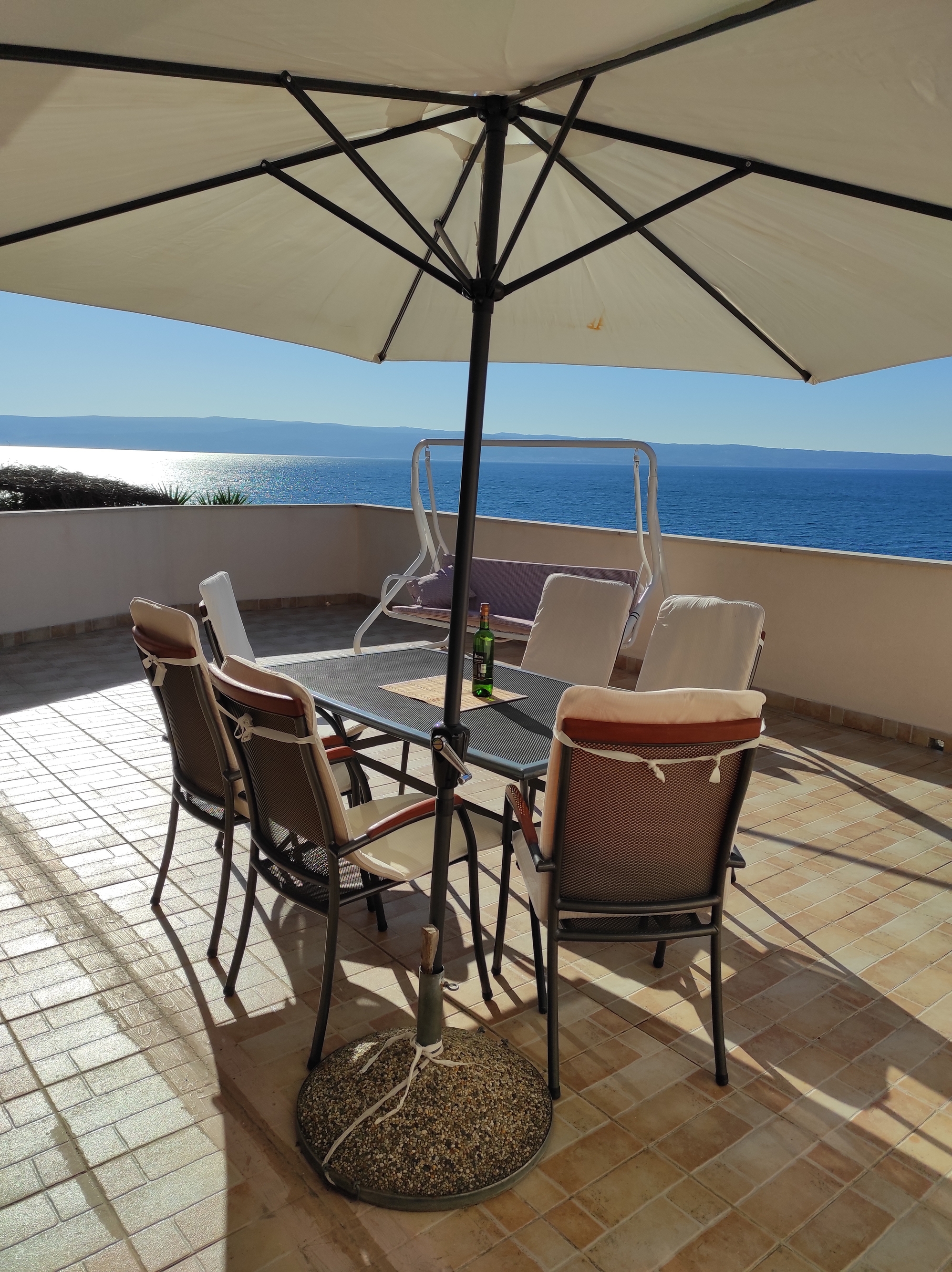 Two bedroom apartment near beach Podstrana, Split  A-a