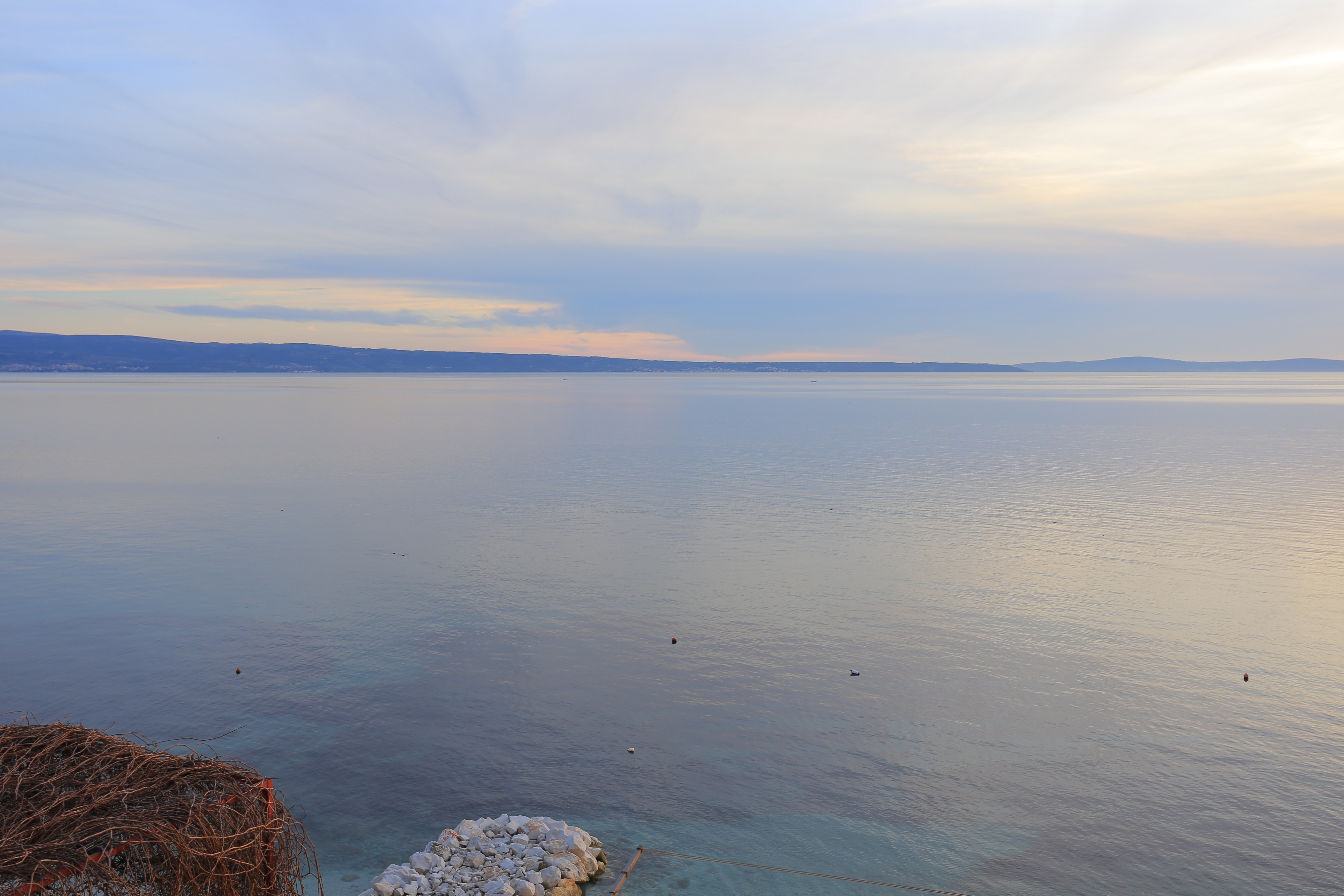 Two bedroom apartment near beach Podstrana, Split  A-a