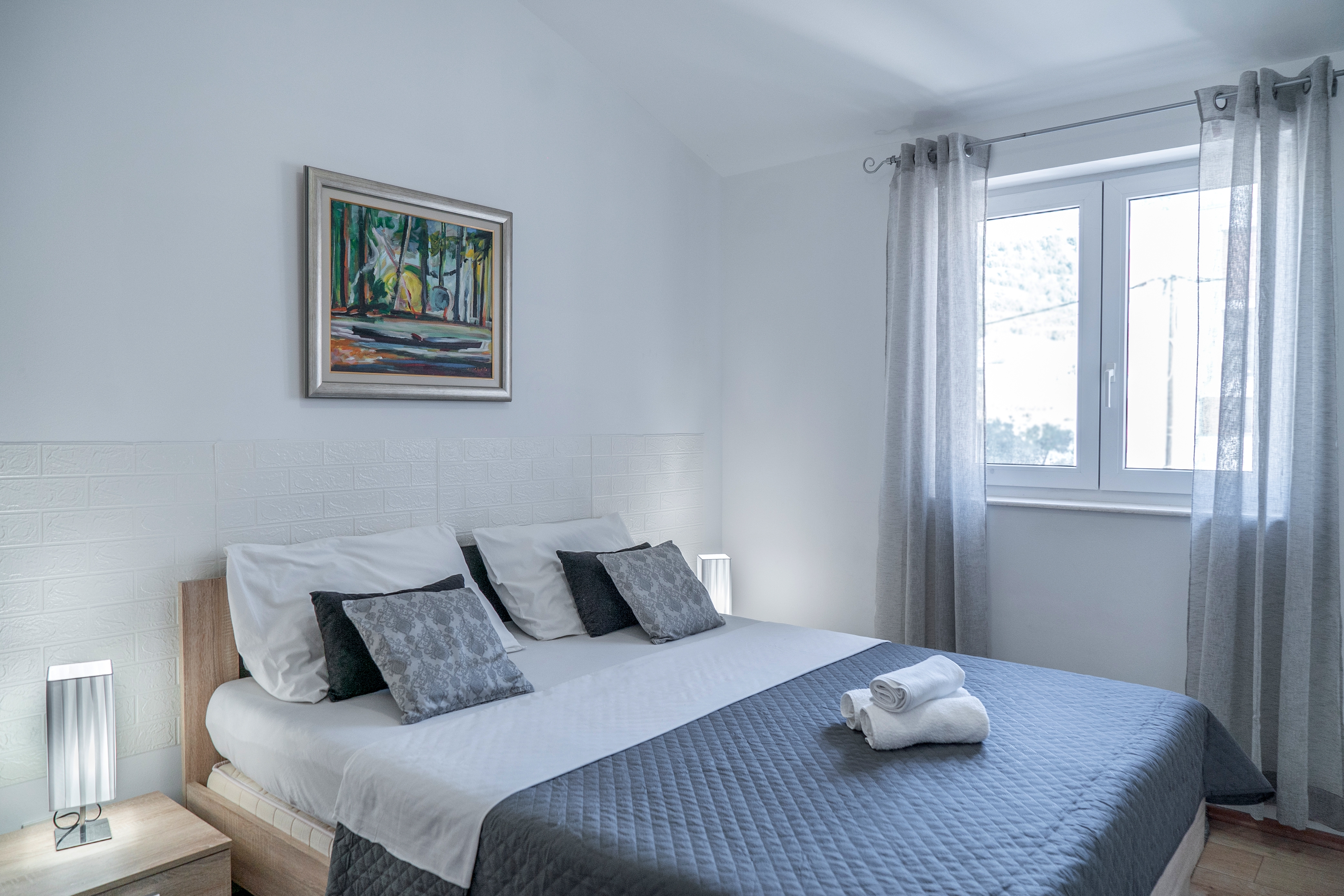 Two bedroom apartment near beach Podstrana, Split  A-b
