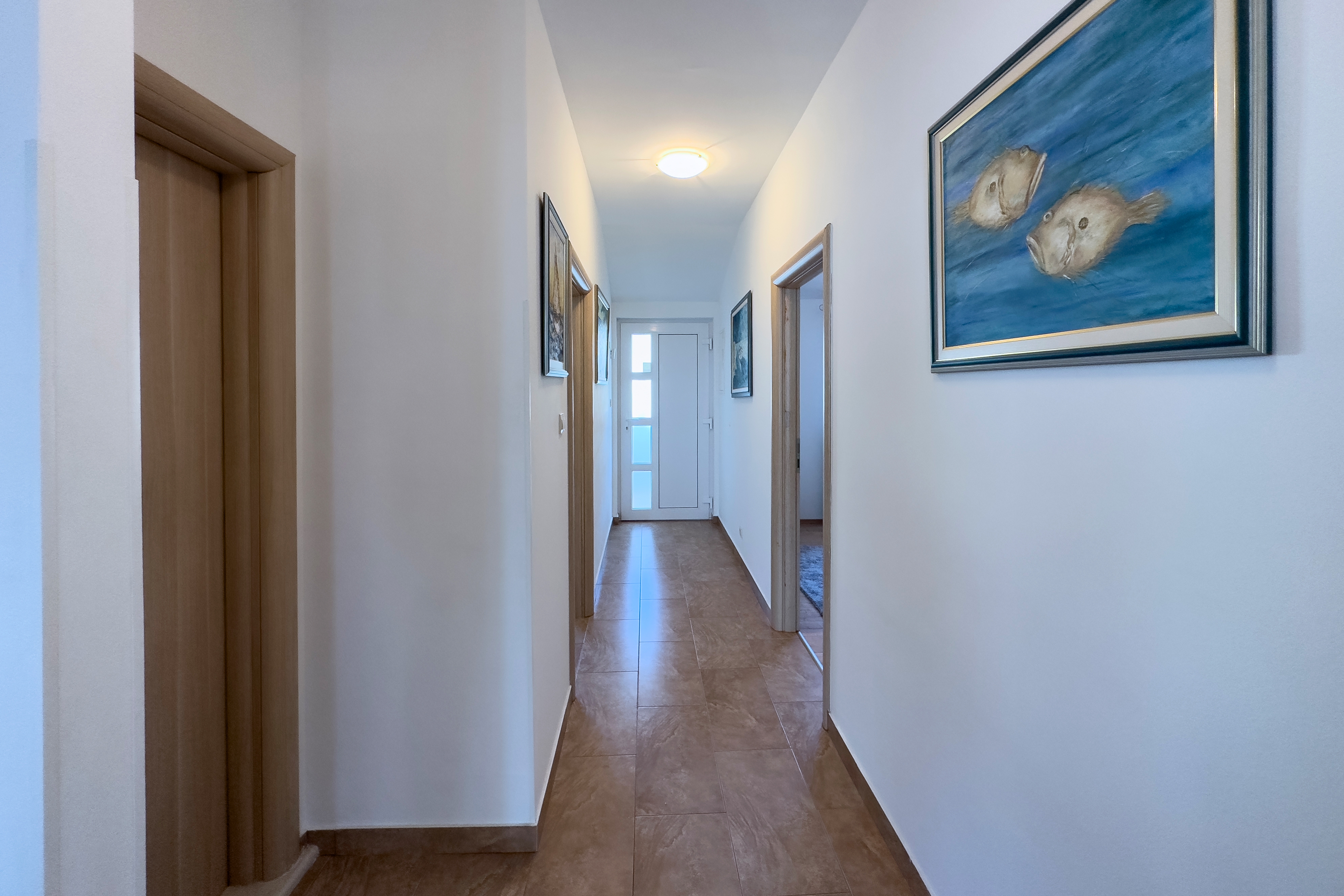 Two bedroom apartment near beach Podstrana, Split  A-b