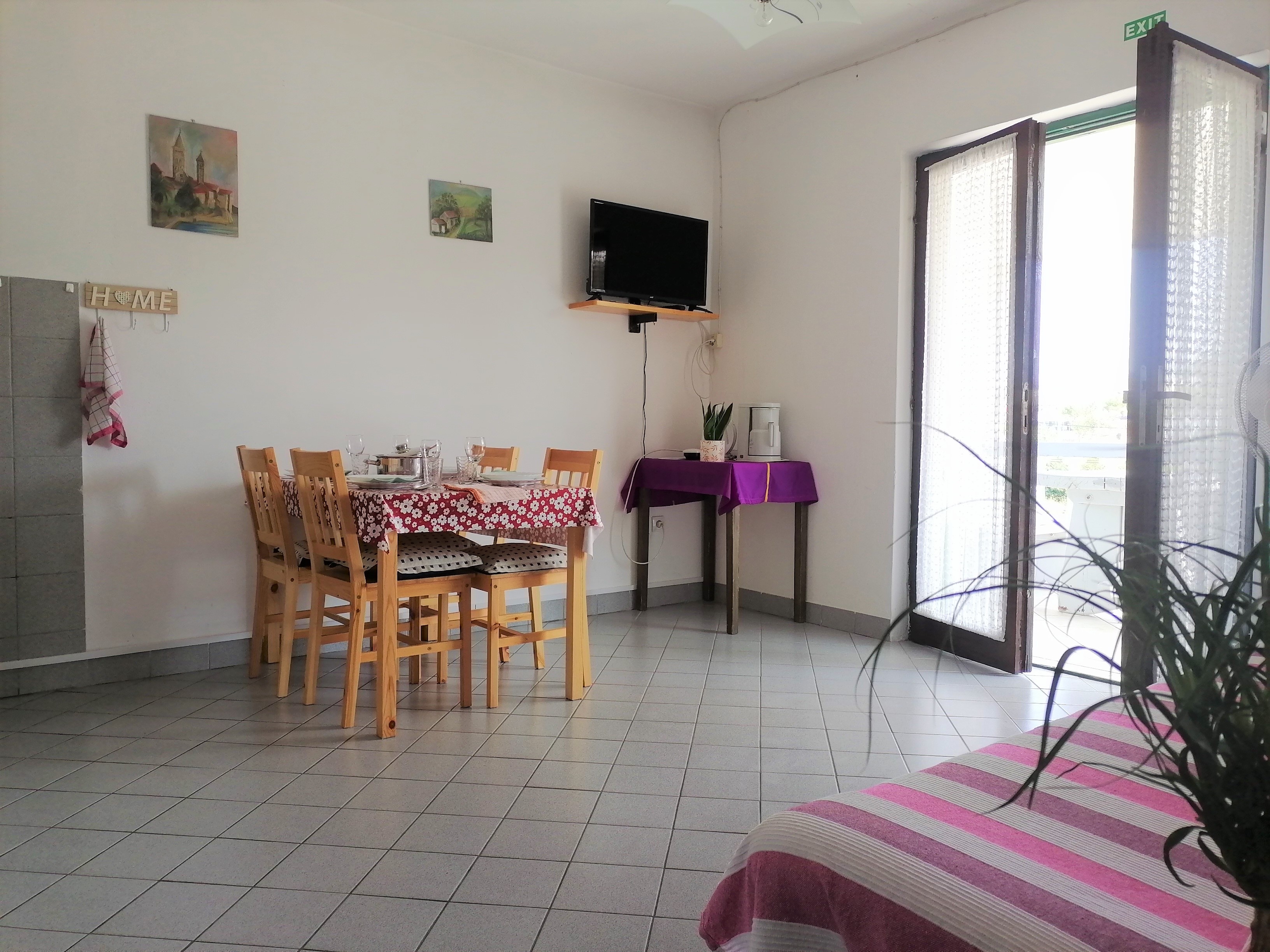 Two bedroom apartment with terrace Palit, Rab (A-14996-b)