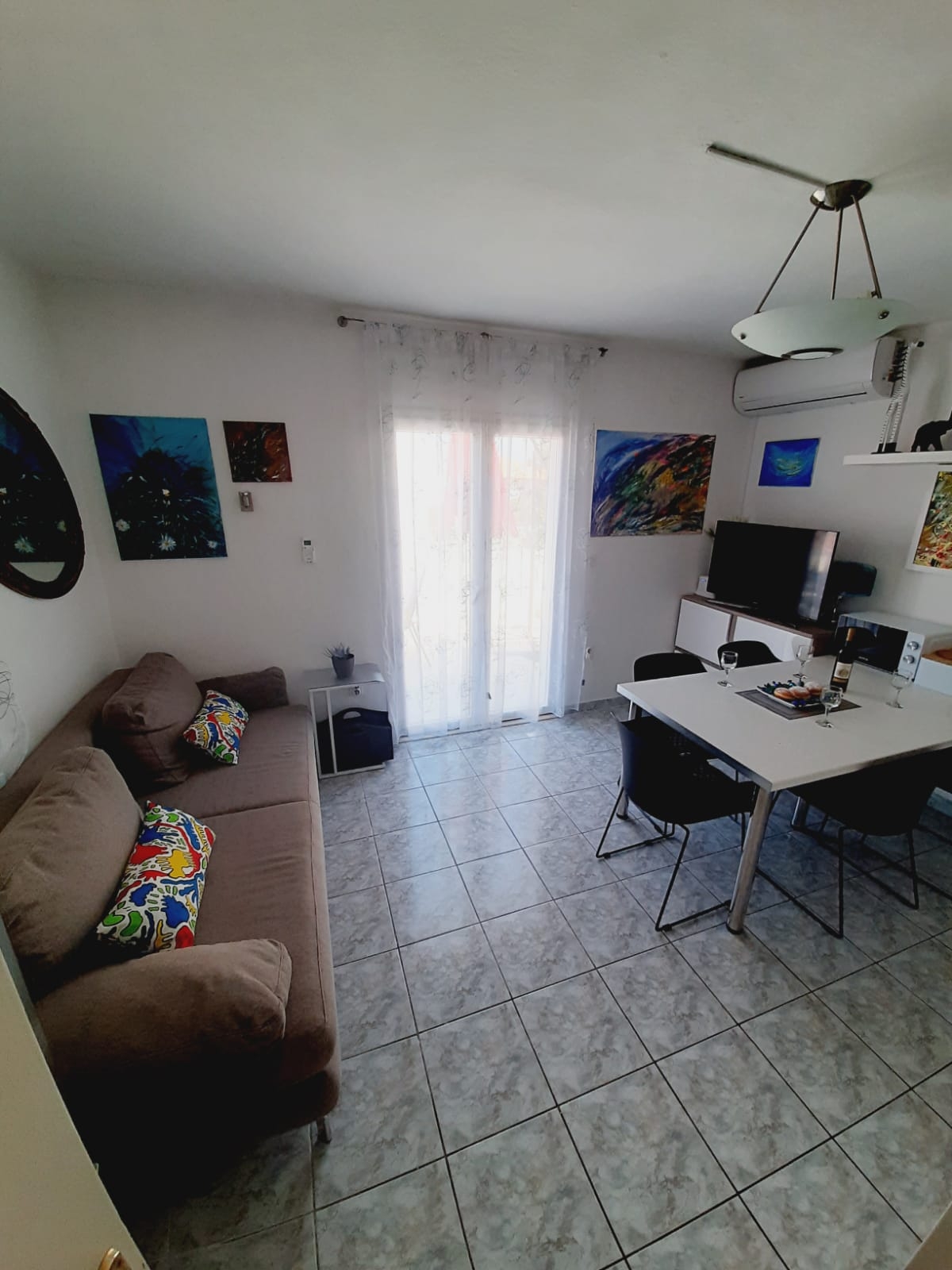 Two bedroom apartment with terrace and sea view Supetar, Brač (A-15017-a) Two bedroom apartment with terrace and sea view Supetar, Brač (A-15017-a)