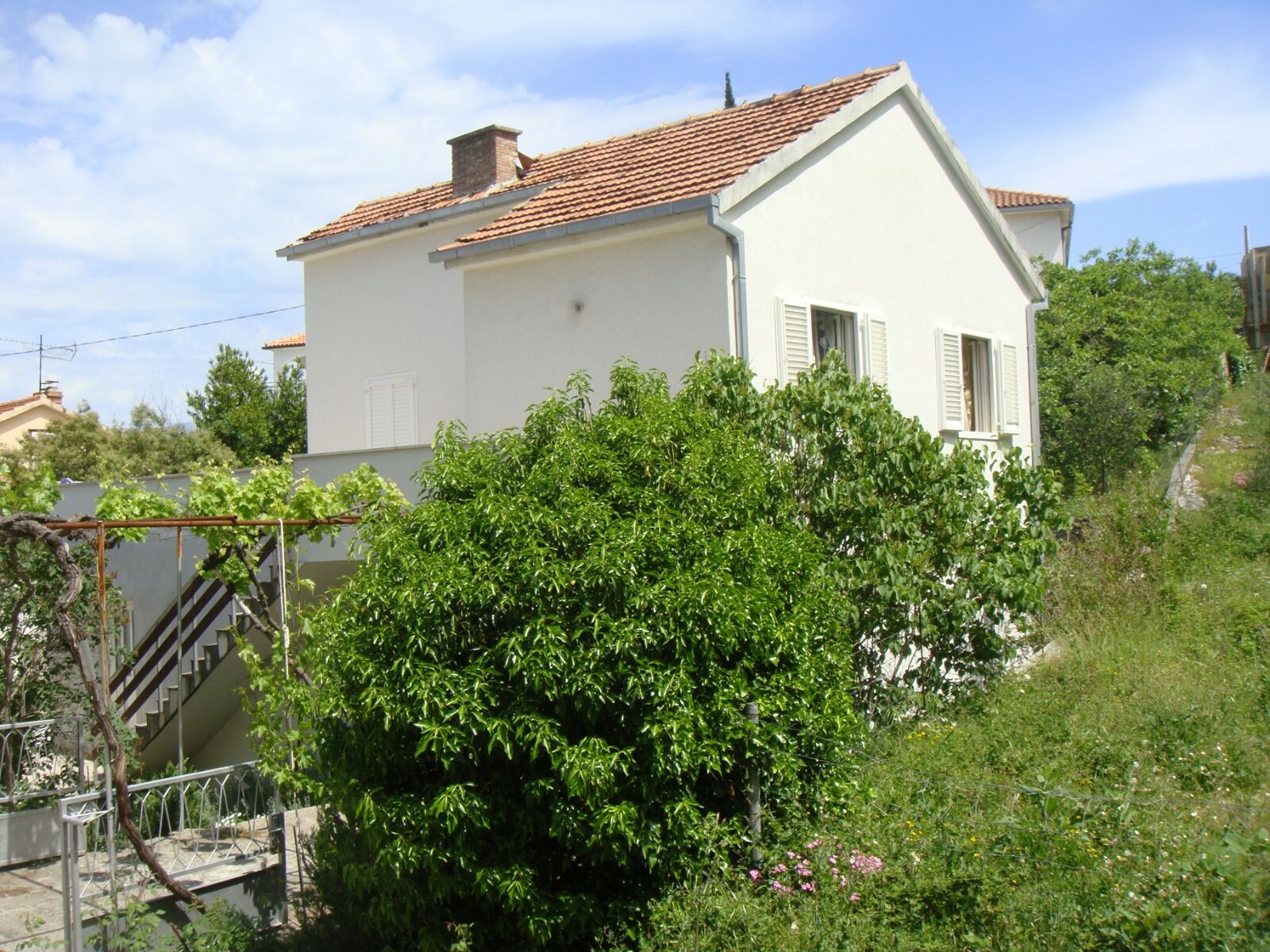 Two bedroom apartment with terrace and sea view Supetar, Brač (A-15017-a)