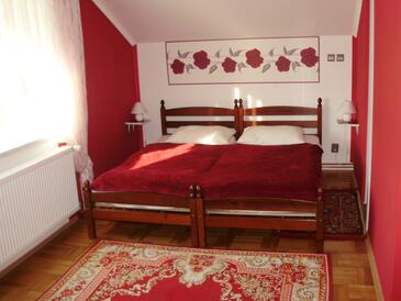 Spalnica Kneževi Vinogradi, Spalnica v nastanitvi vrste room, dostopna klima.