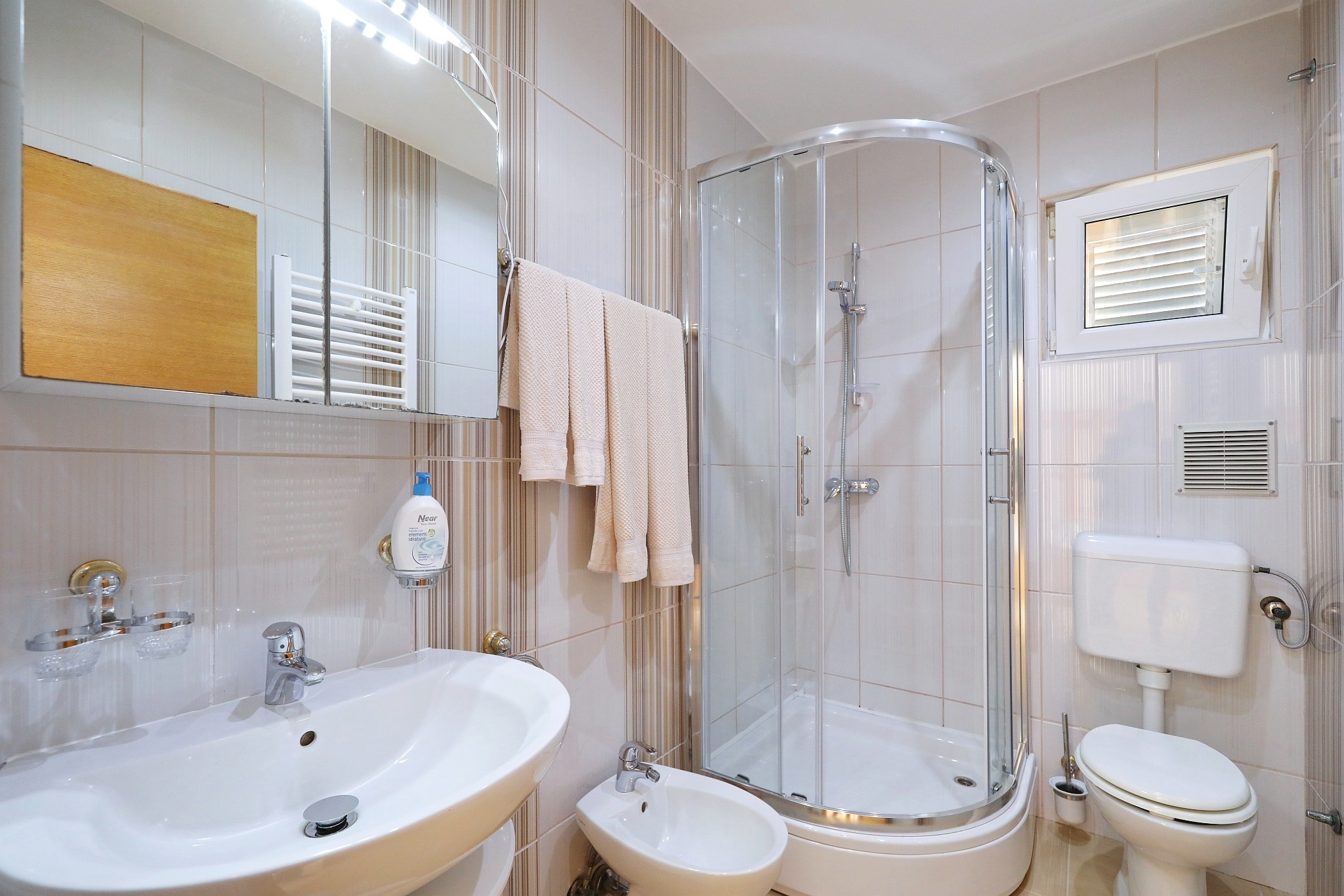 One bedroom apartment with terrace and sea view Sukošan, Zadar  A-a