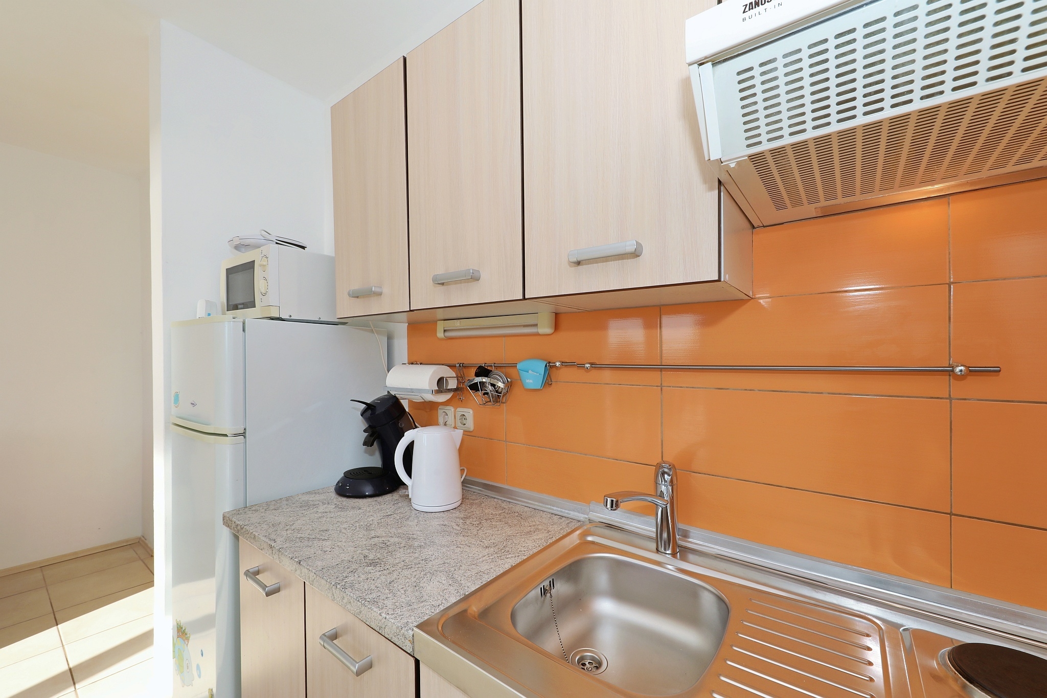 One bedroom apartment with terrace and sea view Sukošan, Zadar  A-a