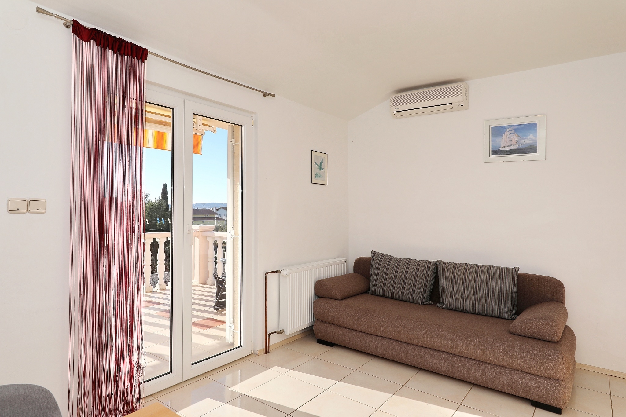 One bedroom apartment with terrace and sea view Sukošan, Zadar  A-b
