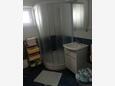 Salle de bain Lokve, Salle de bain dans l’hébergement en type apartment, animaux acceptés et WiFi.
