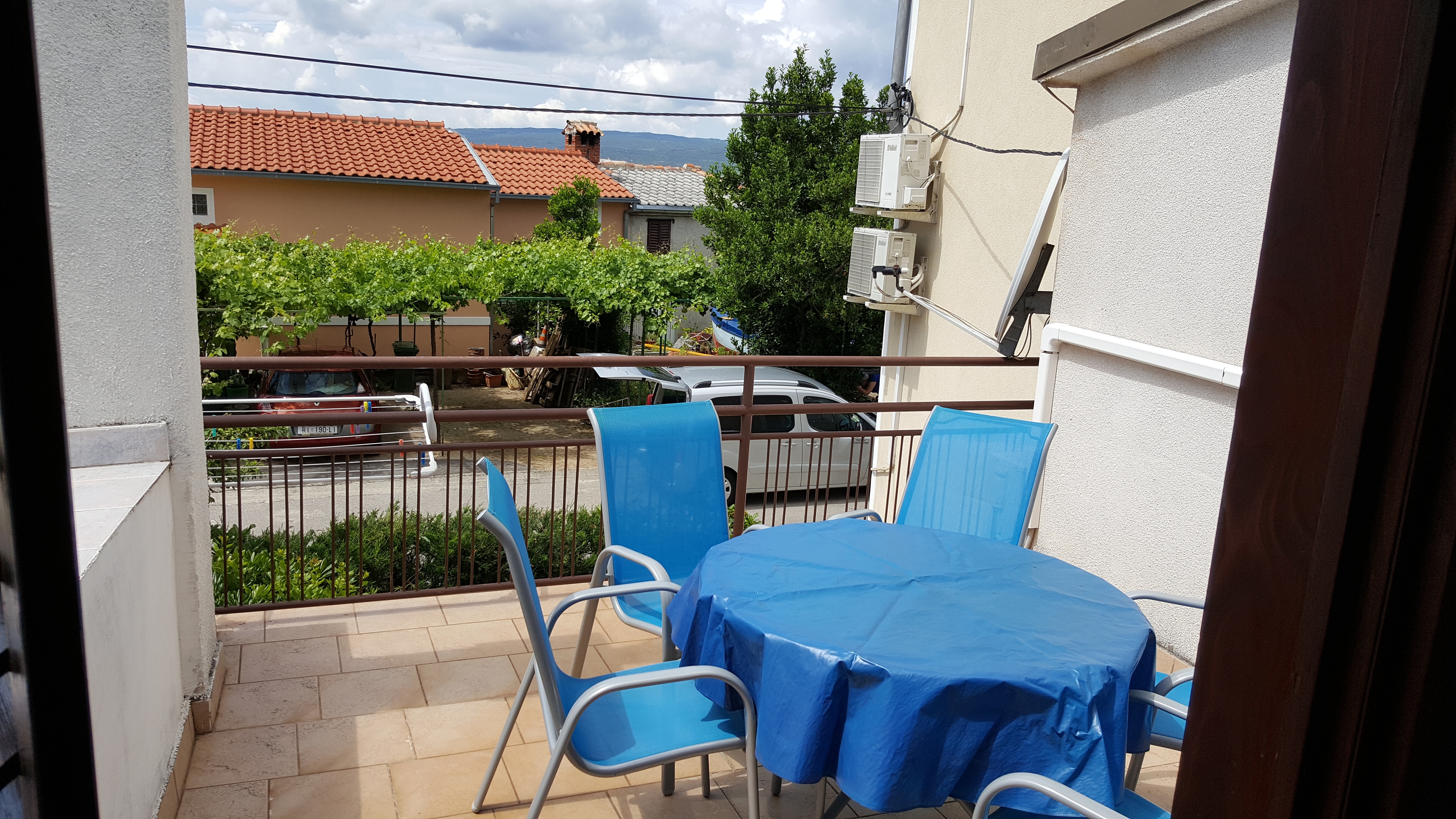 Two bedroom apartment with terrace Selce, Crikvenica  A-a