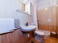 Ванная комната Baška Voda, Ванная комната в размещении типа studio-apartment, WiFi.