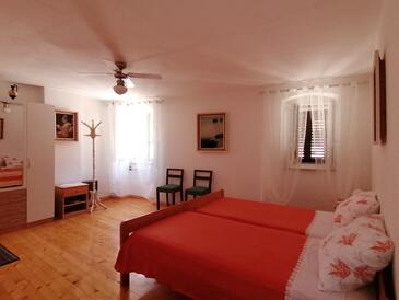 Spalnica Plomin Luka, Spalnica v nastanitvi vrste room, Hišni ljubljenčki dovoljeni in WiFi.