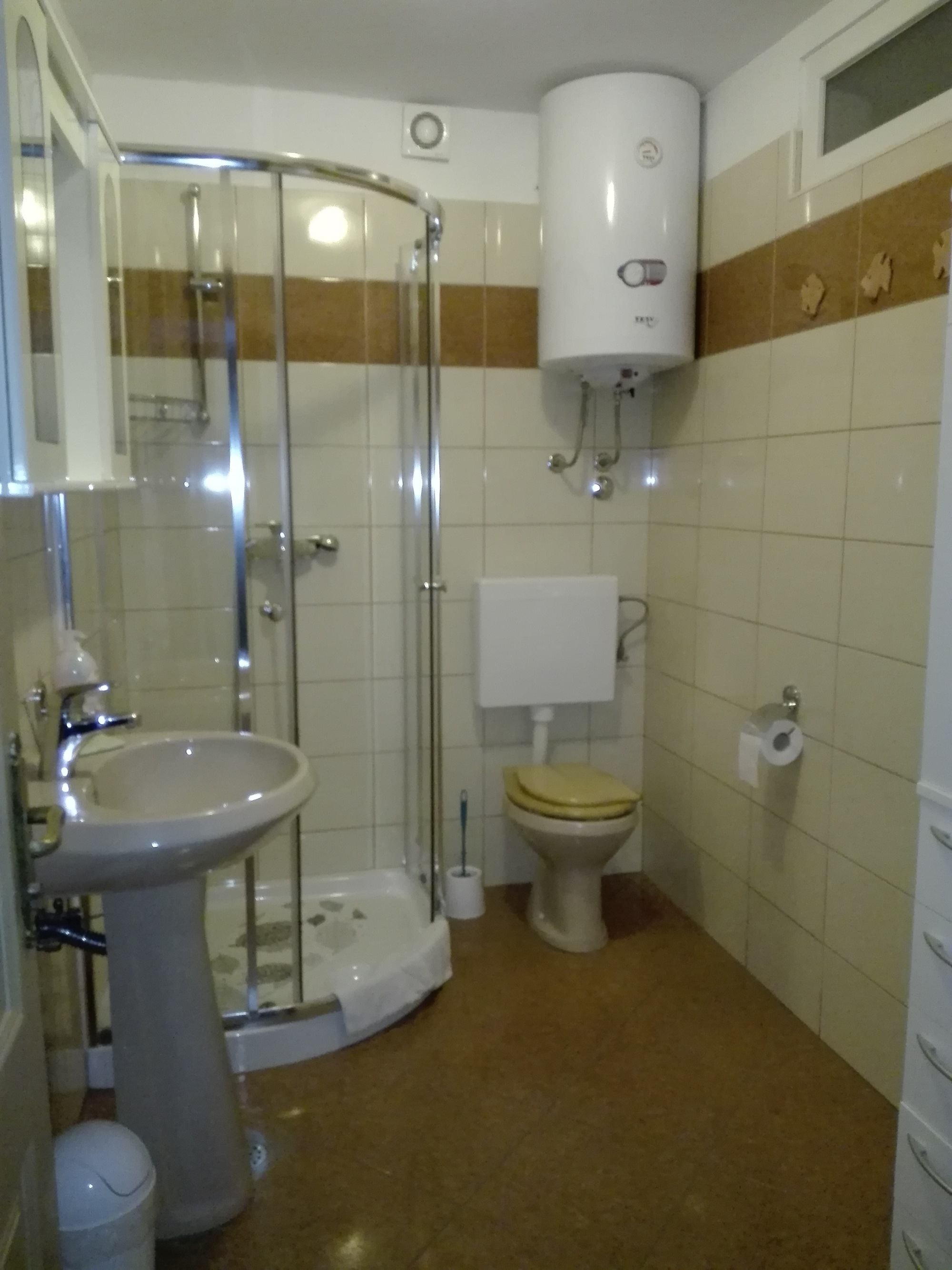 Room Plomin Luka, Labin (S-15078-d) Room Plomin Luka, Labin (S-15078-d)