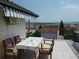 Shared terrace Vodice, Shared terrace in the studio-apartment, with a sea view and WiFi.