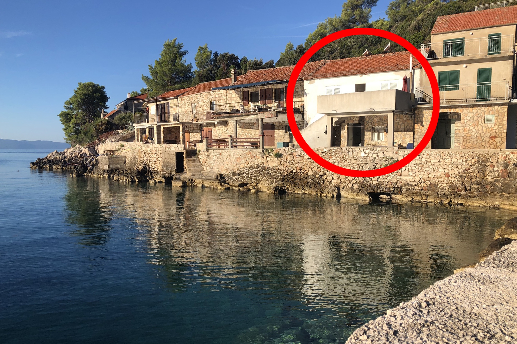 Trosobna kuća uz plažu Uvala Srhov Dolac, Hvar  K