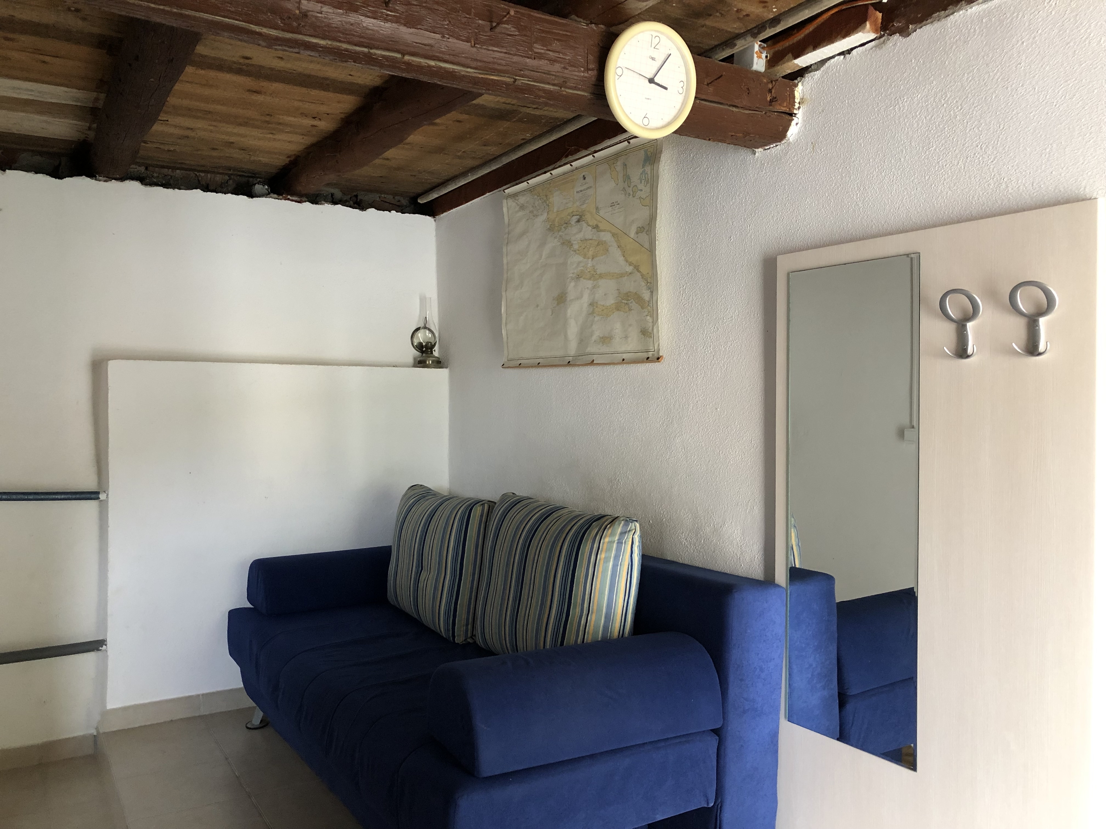 Three bedroom house near beach Cove Srhov Dolac, Hvar (K-15087) Three bedroom house near beach Cove Srhov Dolac, Hvar (K-15087)