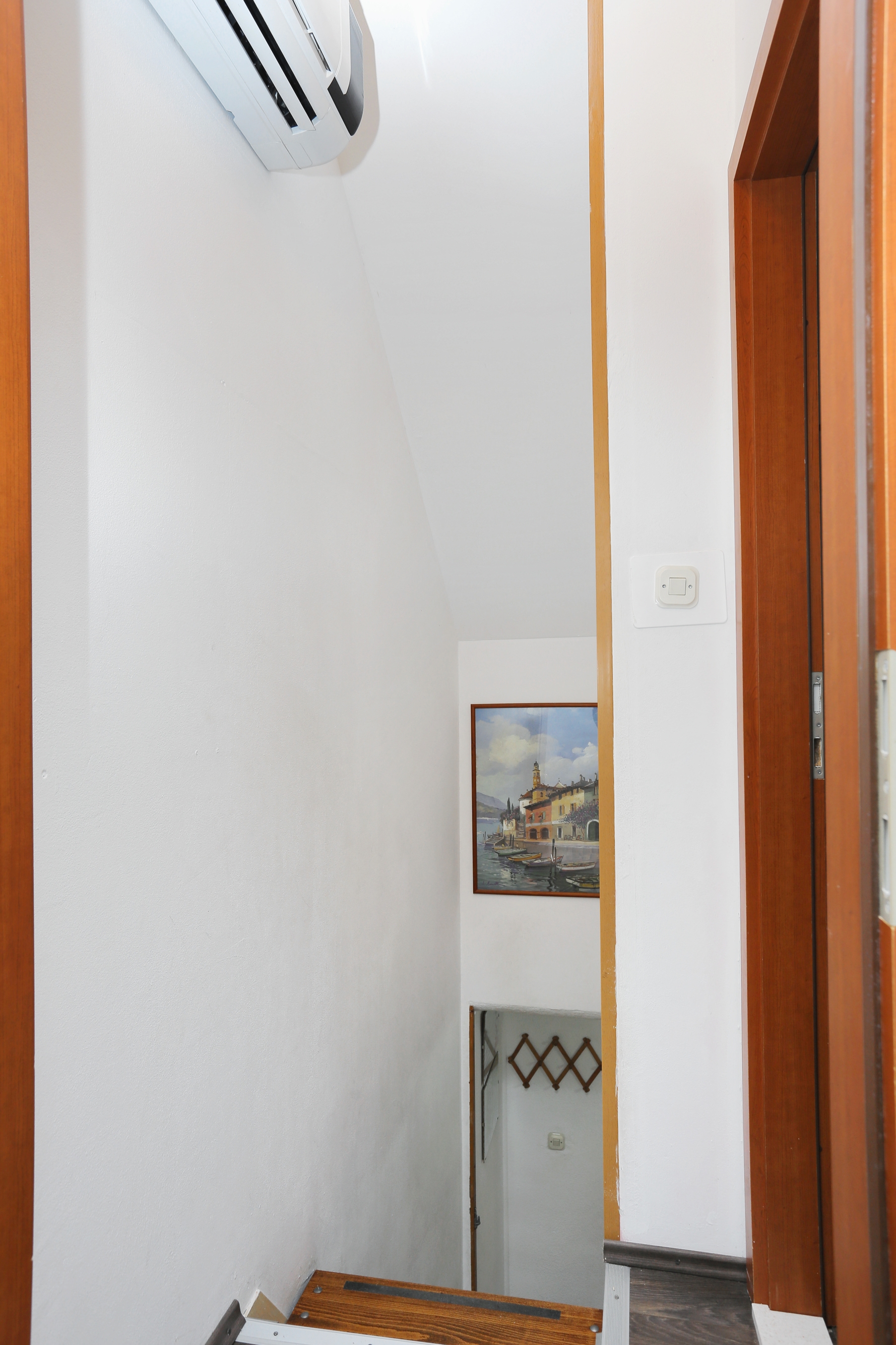 Two bedroom apartment with terrace Kaštel Štafilić, Kaštela  A-a