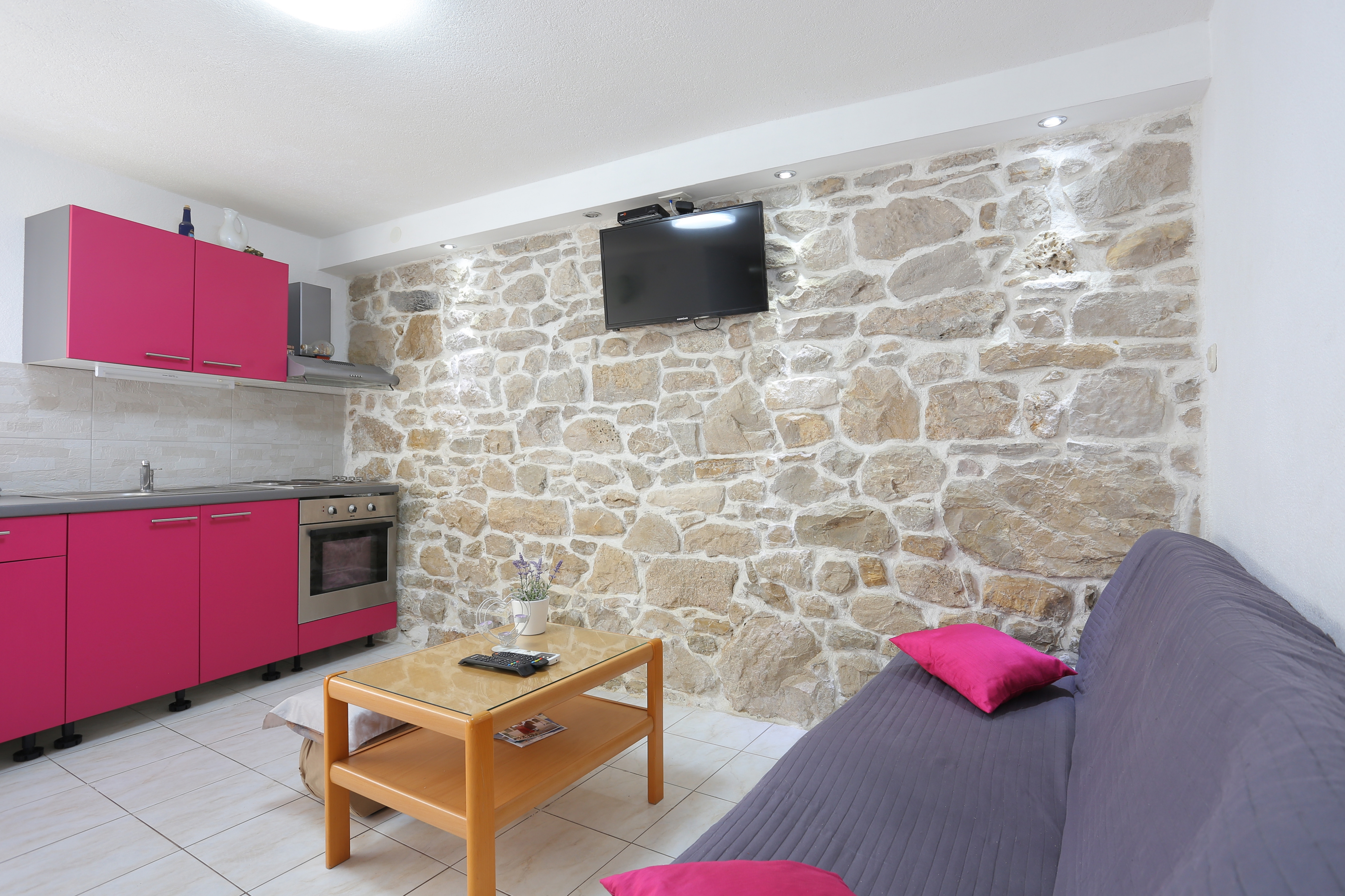 Two bedroom apartment with terrace Kaštel Štafilić, Kaštela (A-15110-a)