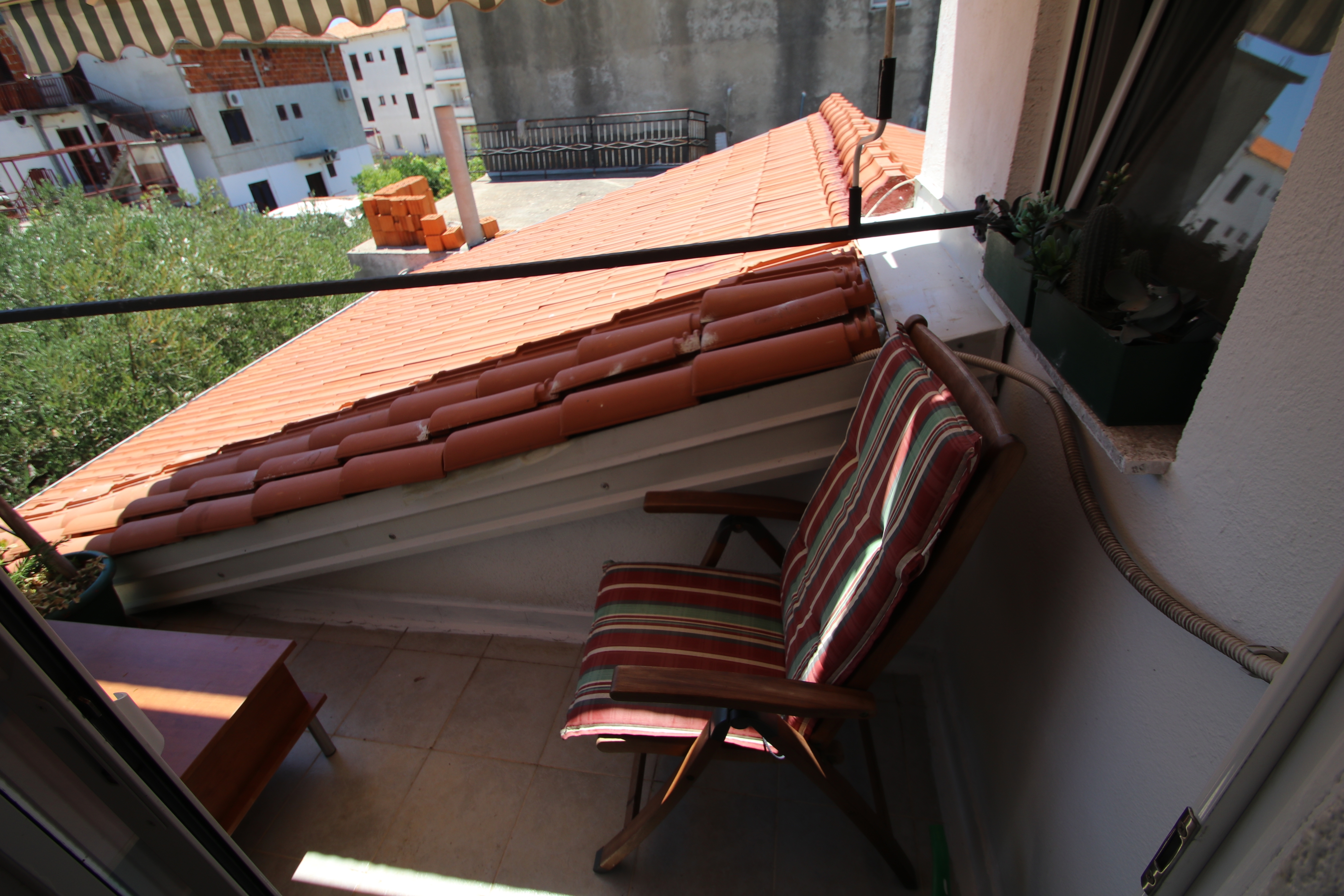 Three bedroom house with terrace and sea view Sućuraj, Hvar  K