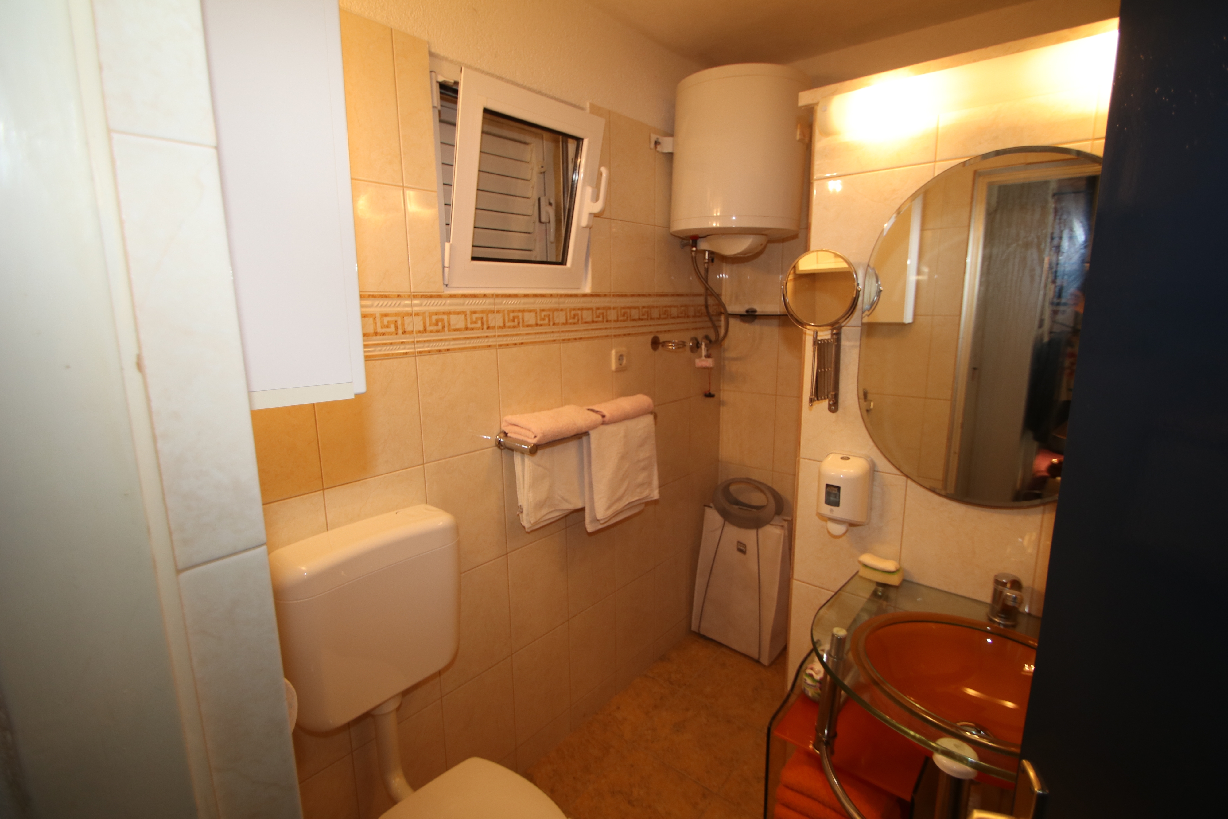 Three bedroom house with terrace and sea view Sućuraj, Hvar  K