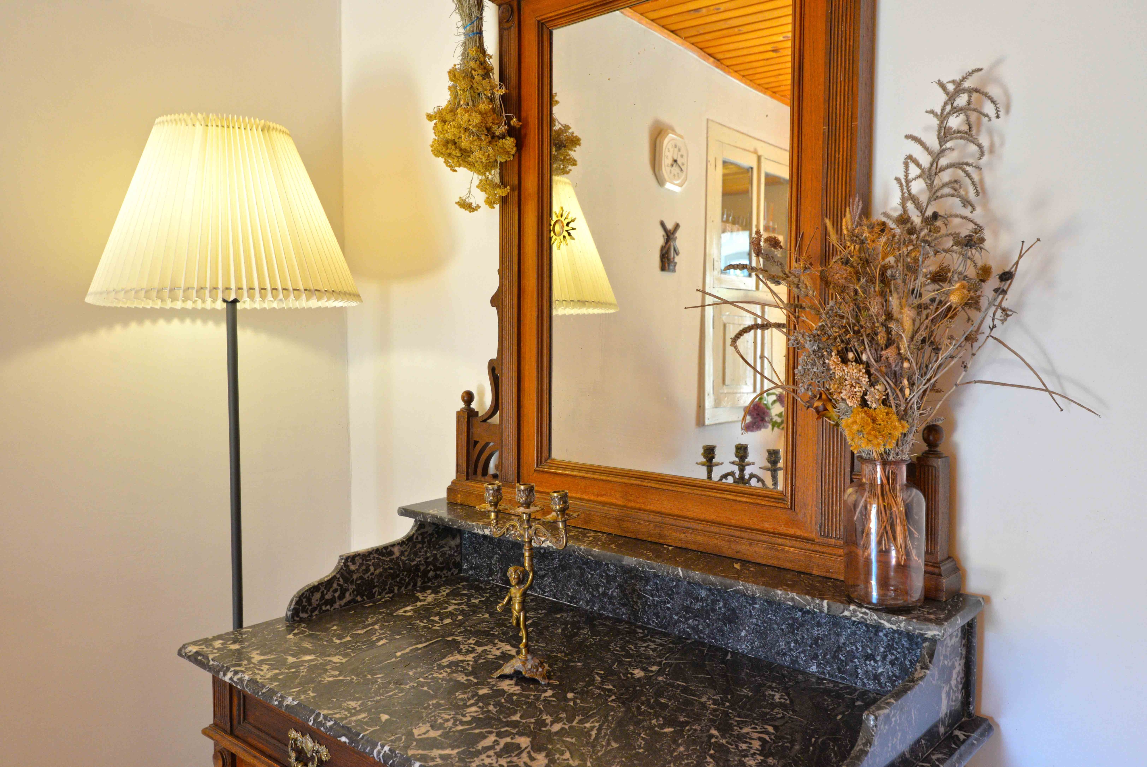 Two bedroom house with terrace Murter  K