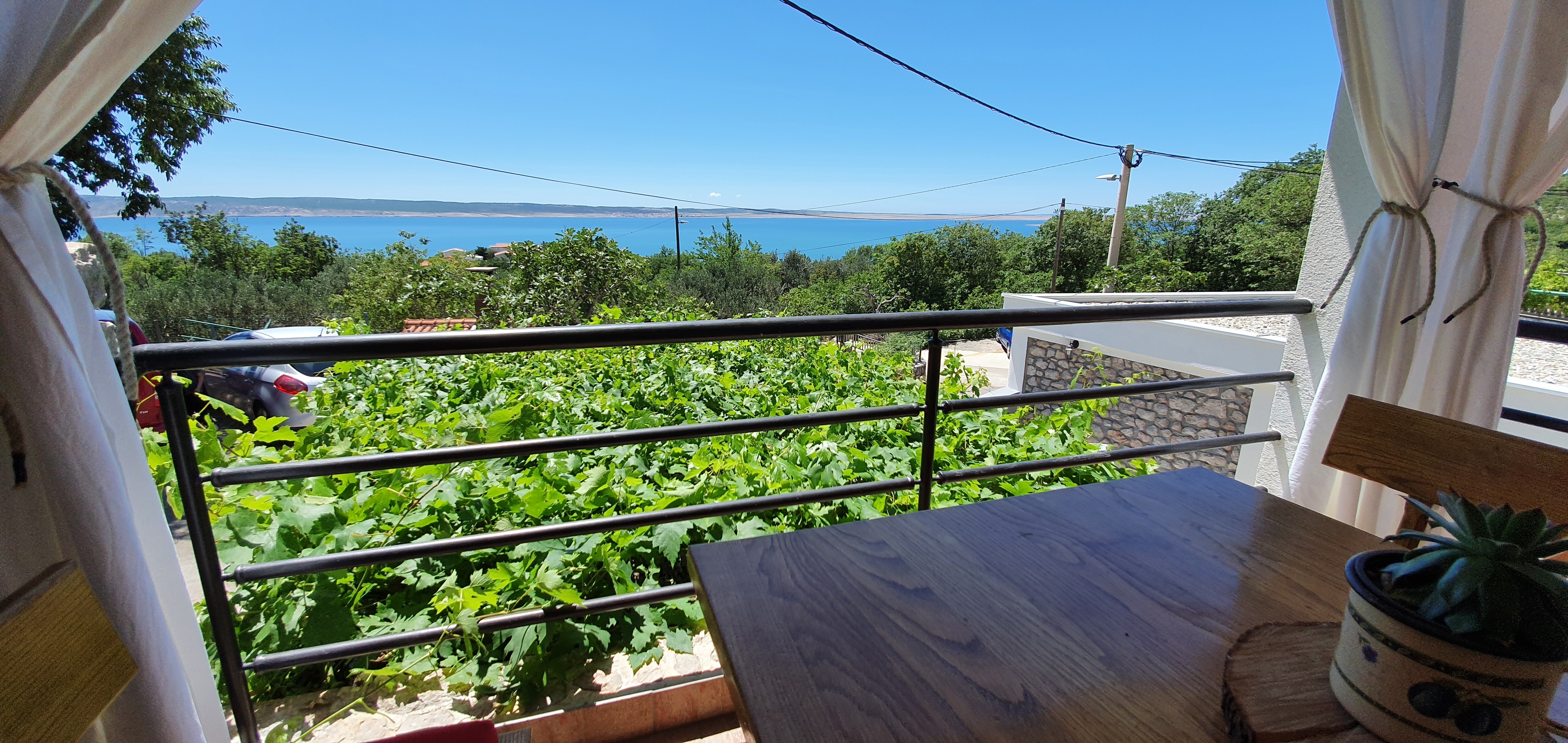 Two bedroom house with terrace and sea view Milovac, Paklenica  K