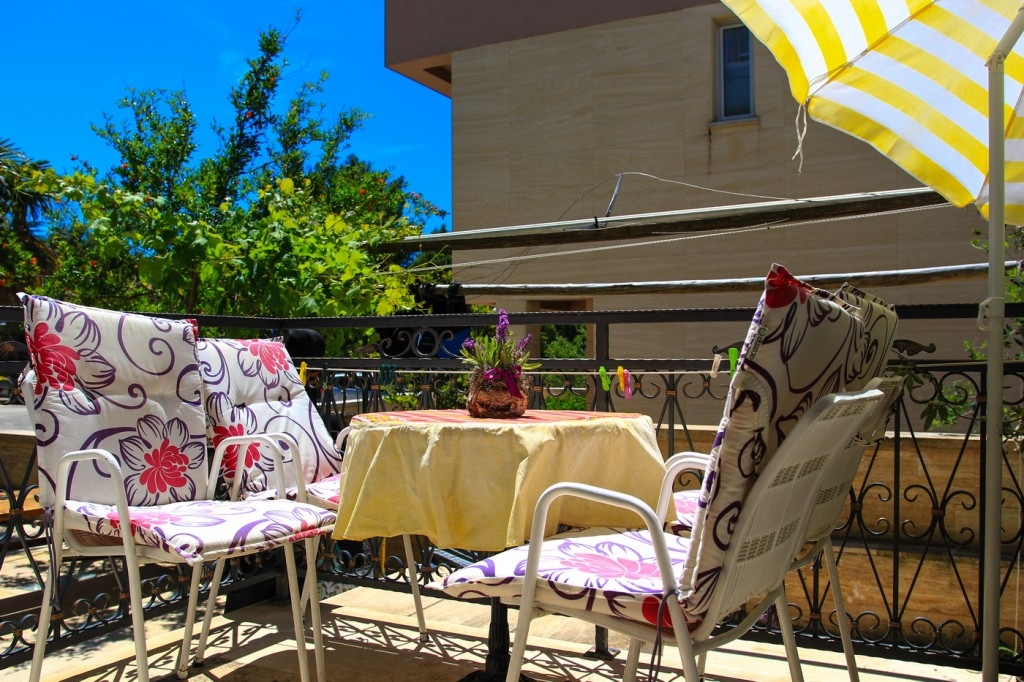 One bedroom apartment with balcony and sea view Makarska (A-15200-a)